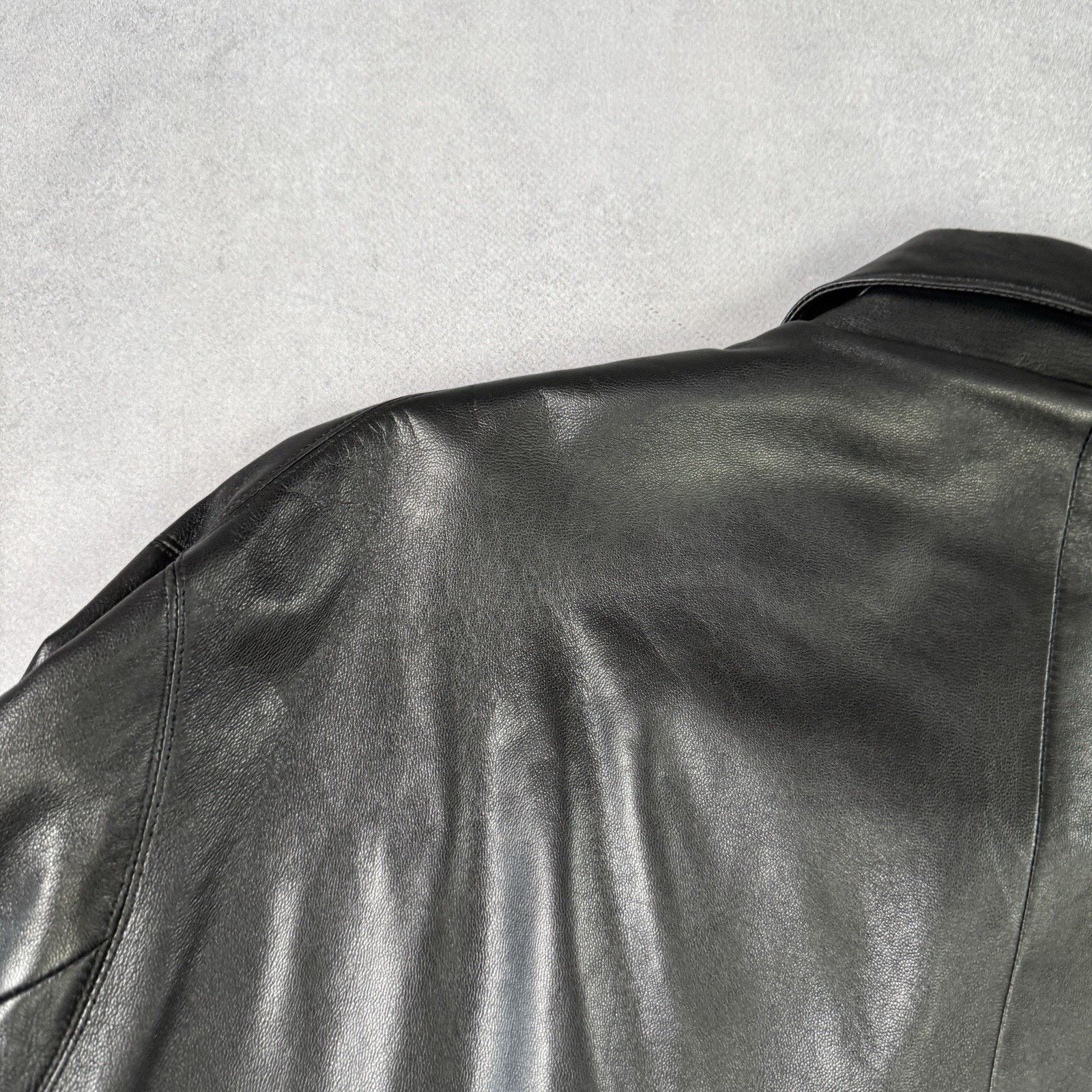 Hugo Boss Vintage Hugo Boss Leather Jacket Men Size 56 Black Size US XL / EU 56 / 4 - 18 Thumbnail