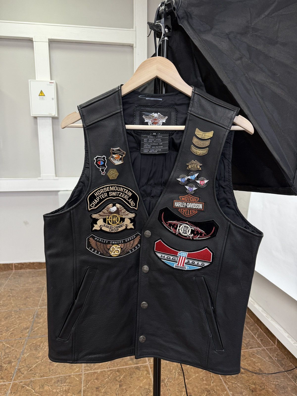 Harley Davidson 🇨🇭Vintage Harley Davidson Switzerland Leather Vest Choppers Size US L / EU 52-54 / 3 - 1 Thumbnail