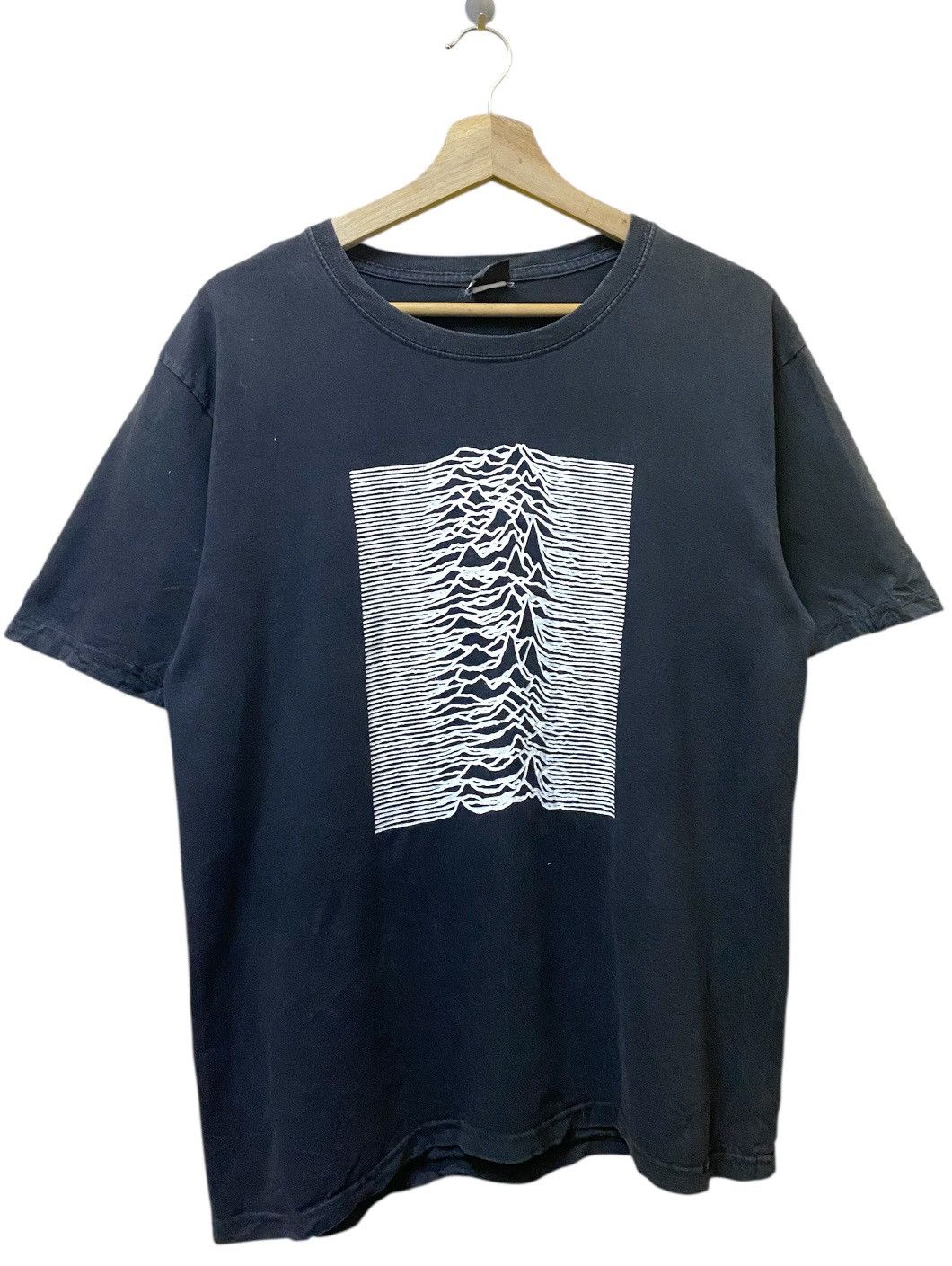 Band Tees Joy Division Tshirt Crewneck Black Colour Size US M / EU 48-50 / 2 - 1 Thumbnail