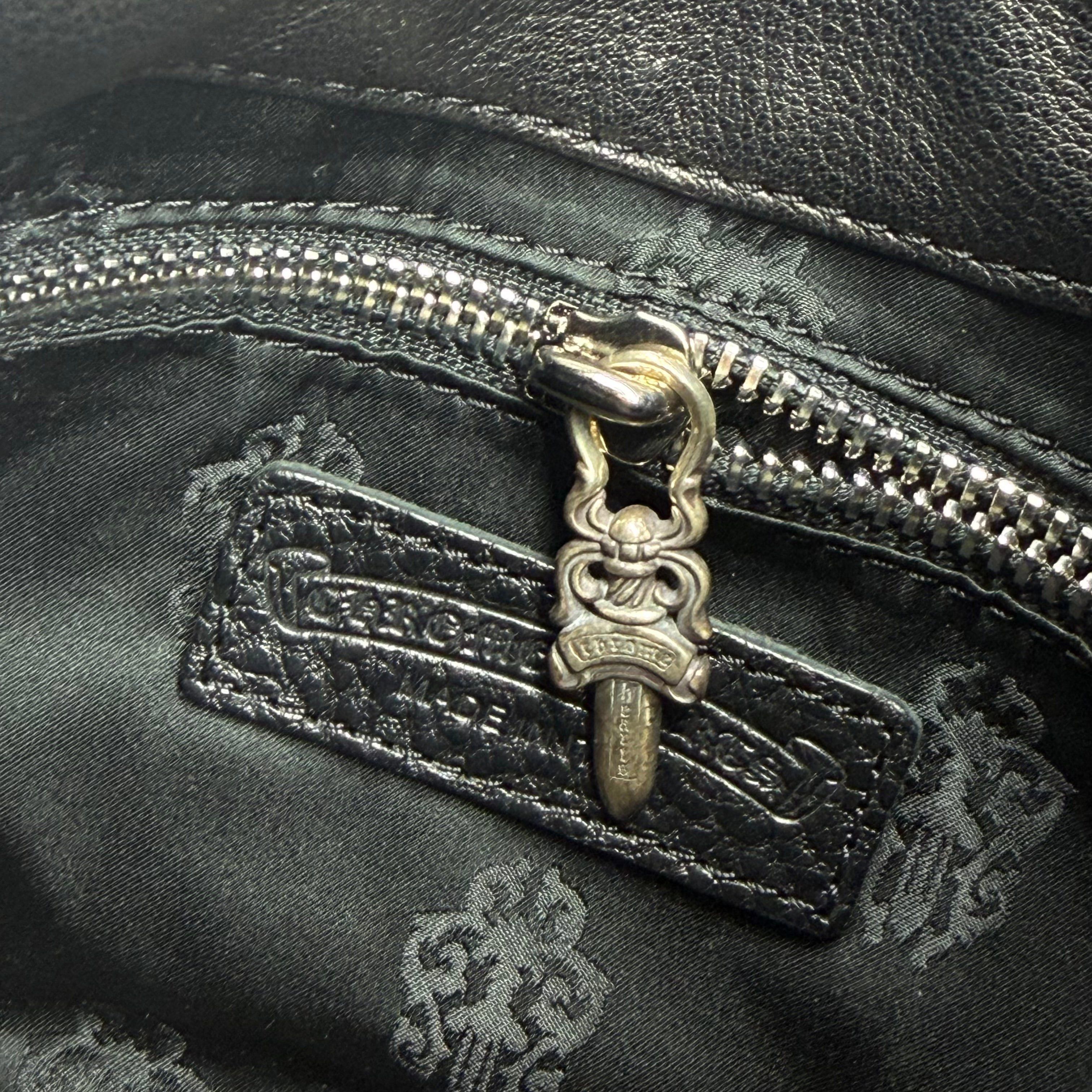 Chrome Hearts Chrome Hearts VIV Dagger Black Leather Handbag Size ONE SIZE - 7 Thumbnail