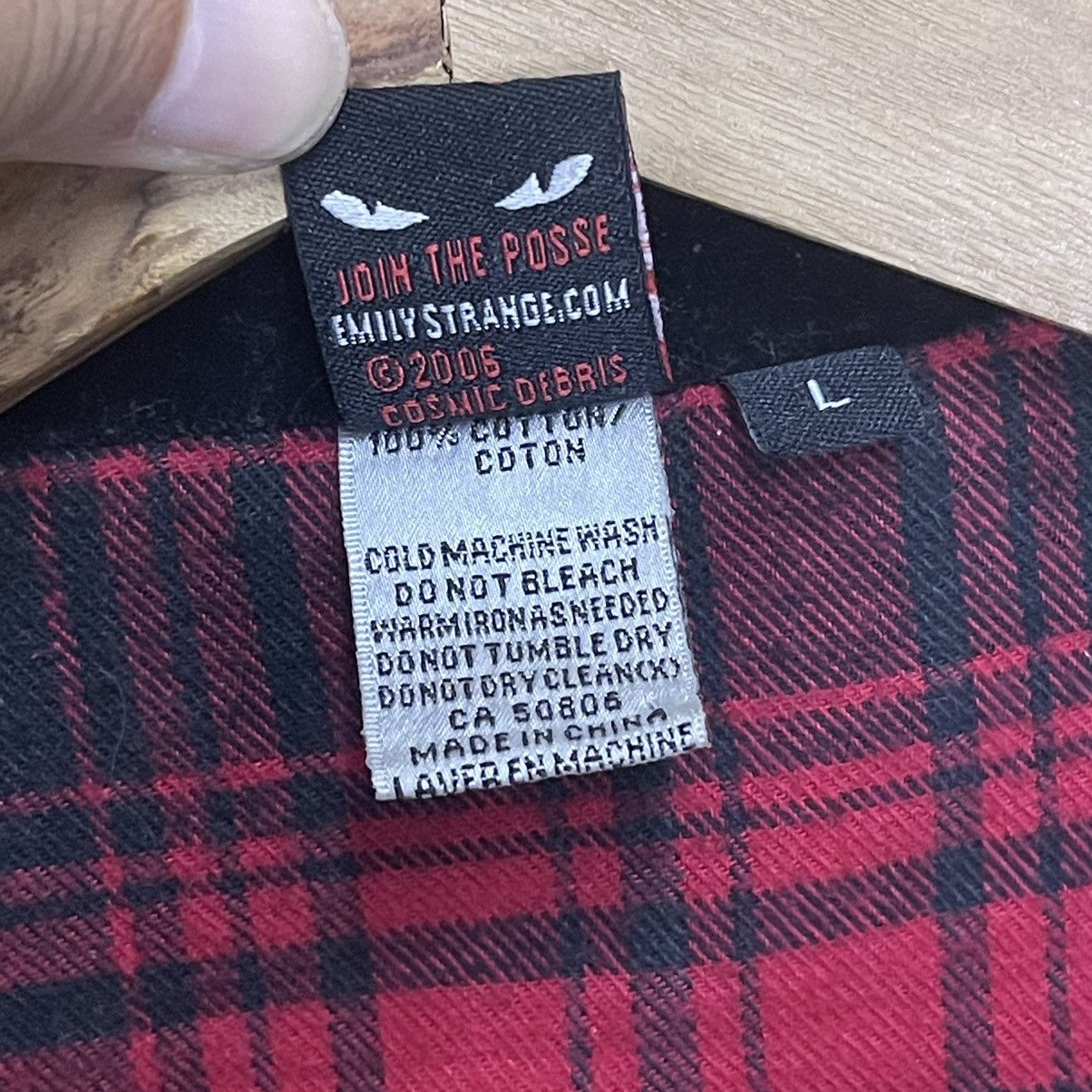 Japanese Brand × Vintage Emily the Strange Velvet Coat Size US S / EU 44-46 / 1 - 10 Thumbnail