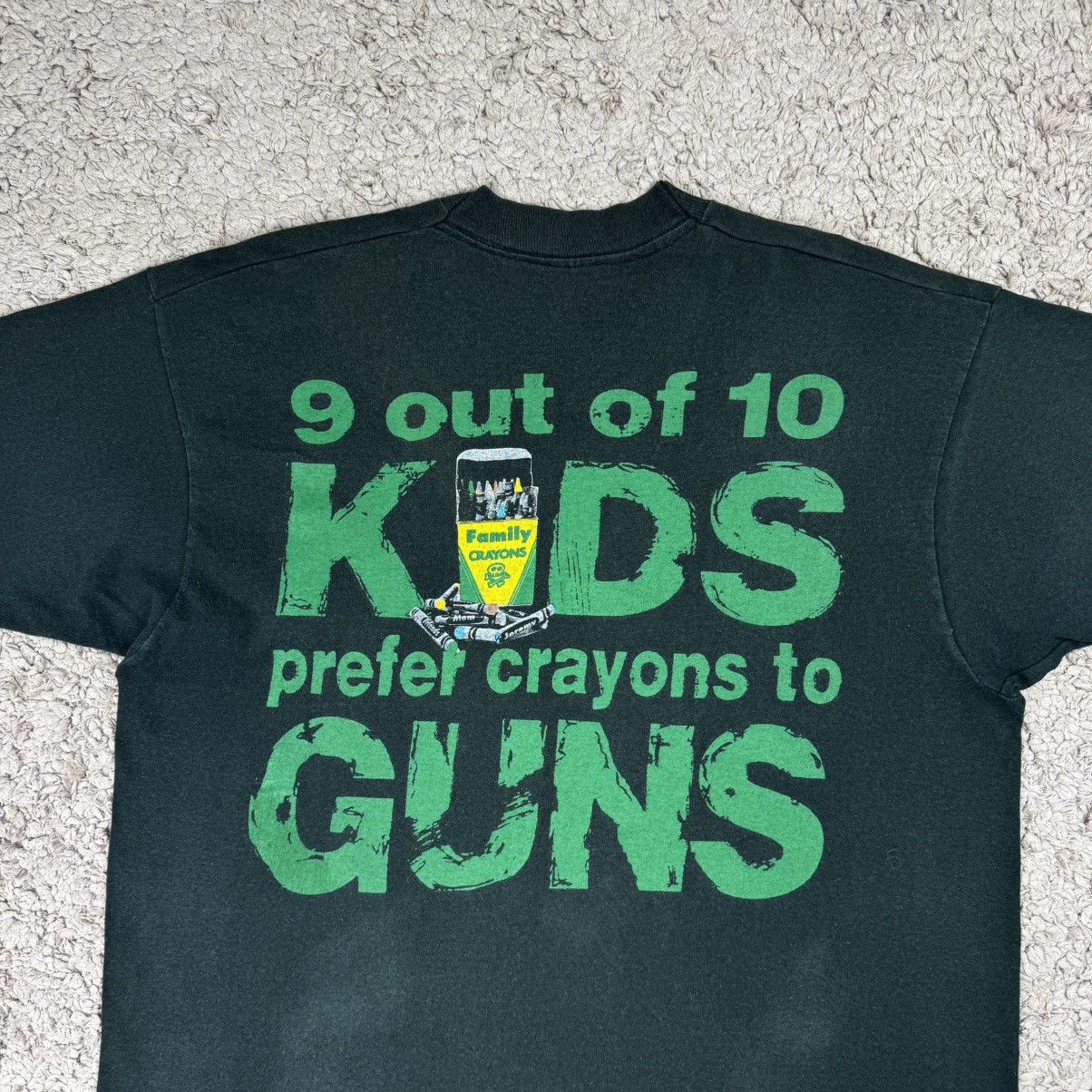 Band Tees Vintage 1992 Pearl Jam "Choices crayons over guns" T-shirt Size US L / EU 52-54 / 3 - 10 Thumbnail