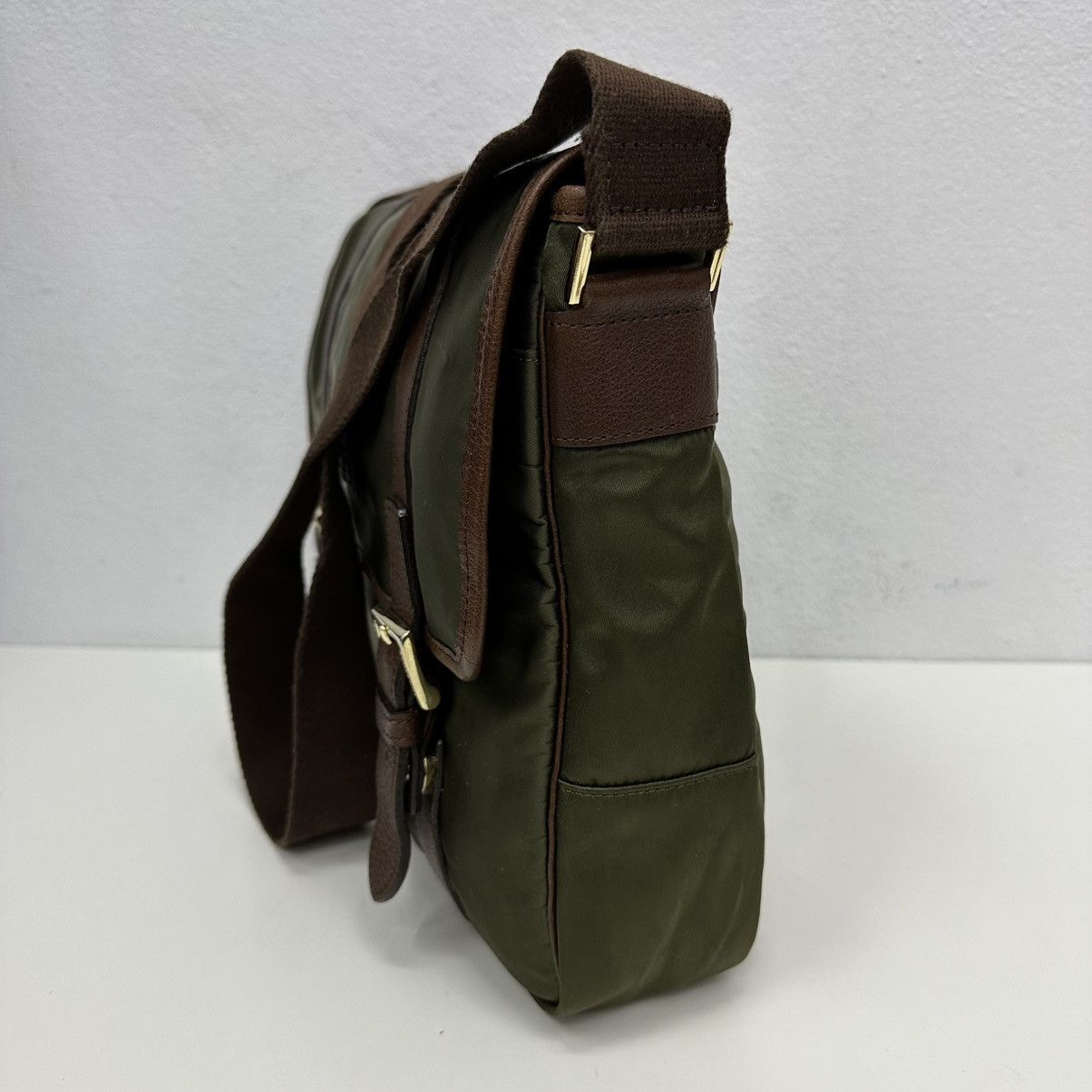 Burberry ‼️YES‼️ AUTHENTIC BURBERRY BLACK LABEL MESSENGER SHOULDER BAG Size ONE SIZE - 5 Thumbnail