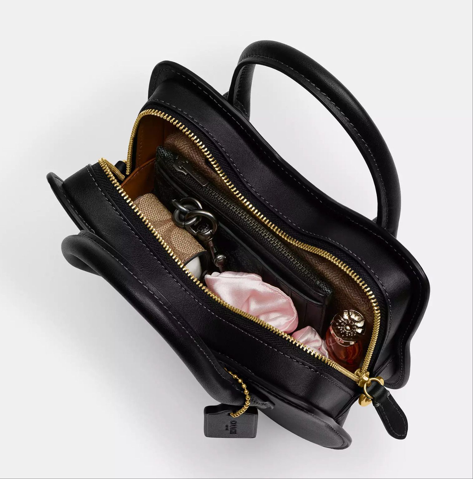Coach Cat 🐱🐱🐱 crossbody bag 👻🐱2025 Halloween Holidays cw615 Size ONE SIZE - 12 Thumbnail