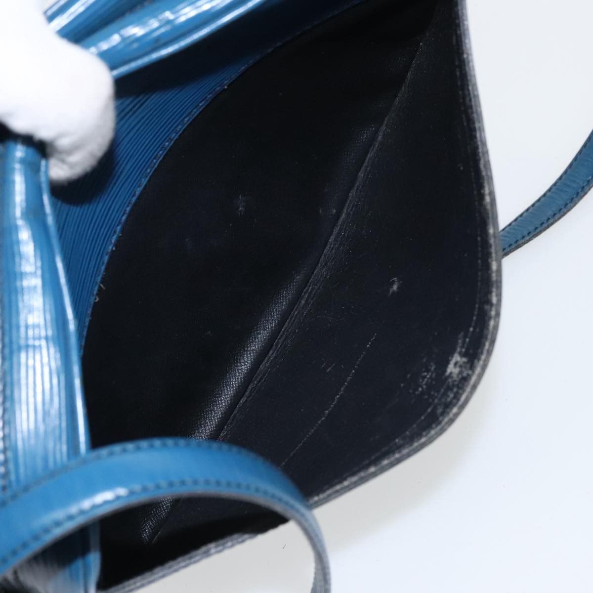 Louis Vuitton LOUIS VUITTON Epi June Feuille Shoulder Bag Blue M52155 Size ONE SIZE - 15 Thumbnail