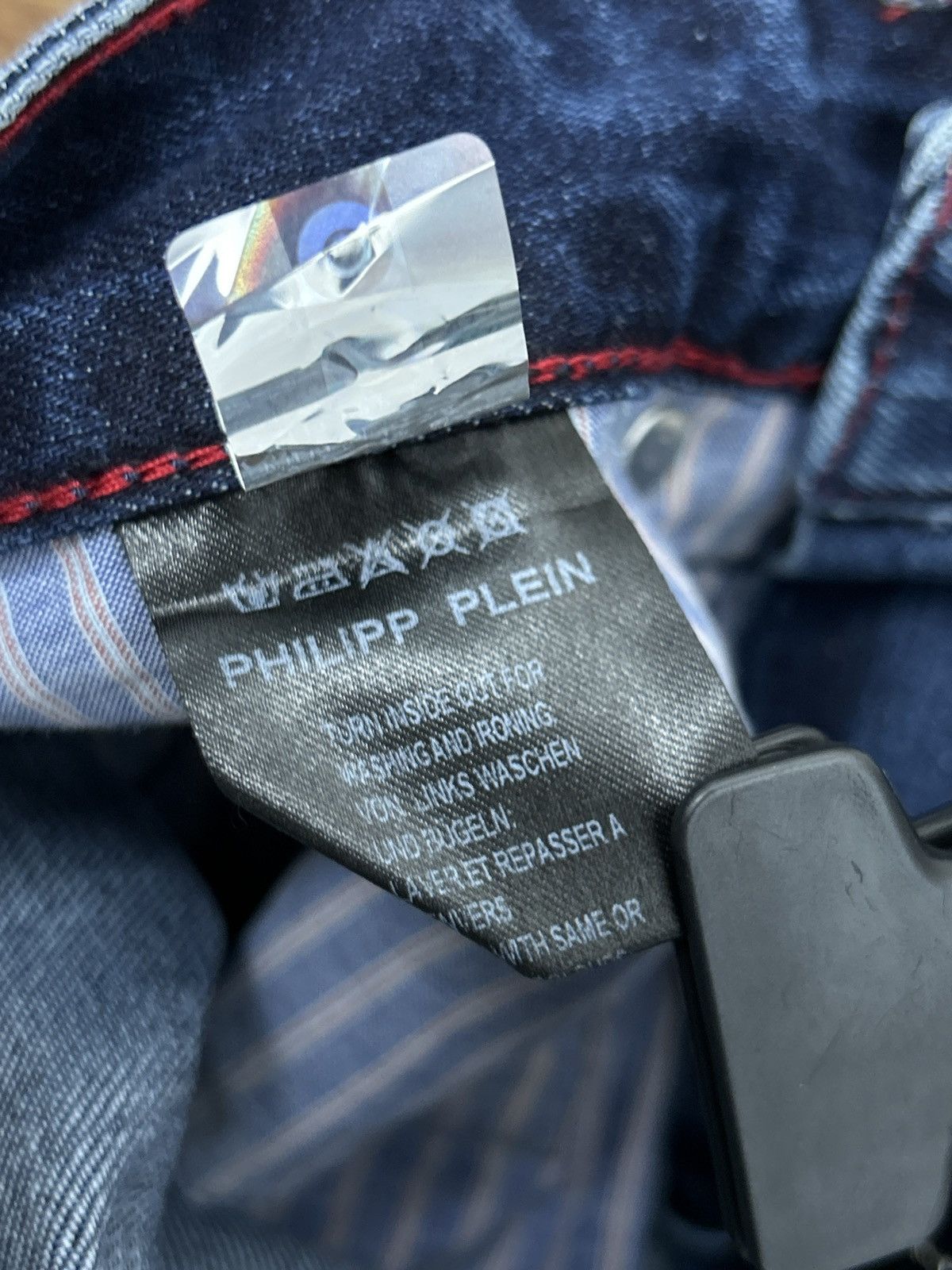 Philipp Plein Philipp Plein Straight Cut Washed Denim Jeans Size 30 Size US 30 / EU 46 - 13 Thumbnail