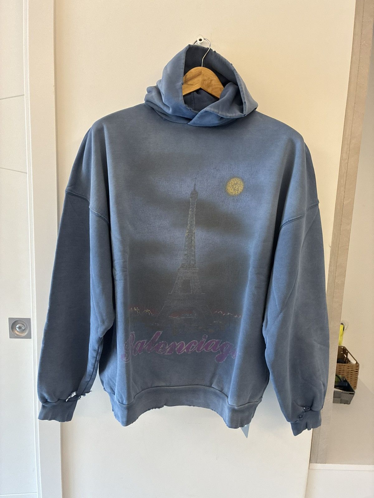 Balenciaga Balenciaga Paris Washed Effect Hoodie Size US S / EU 44-46 / 1 - 1 Thumbnail