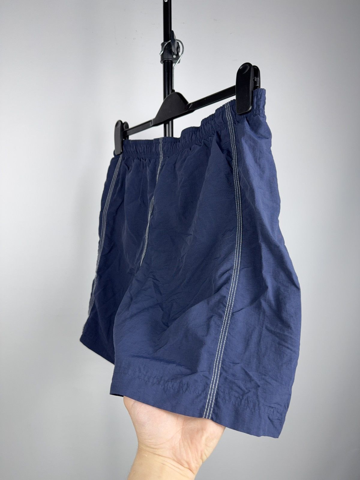 Nike 00s Nike Vintage Navy Swim Shorts Swoosh Y2K Nylon Men’s M Size US 32 / EU 48 - 11 Thumbnail