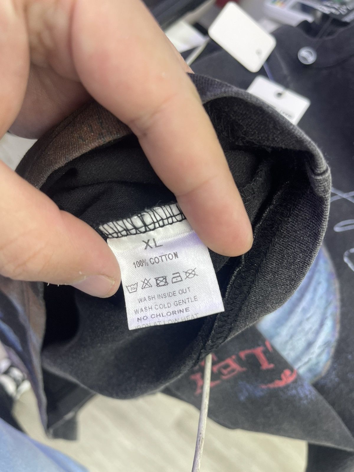 Vale Vale lives “Ali” Tee (black) Size US XL / EU 56 / 4 - 6 Thumbnail