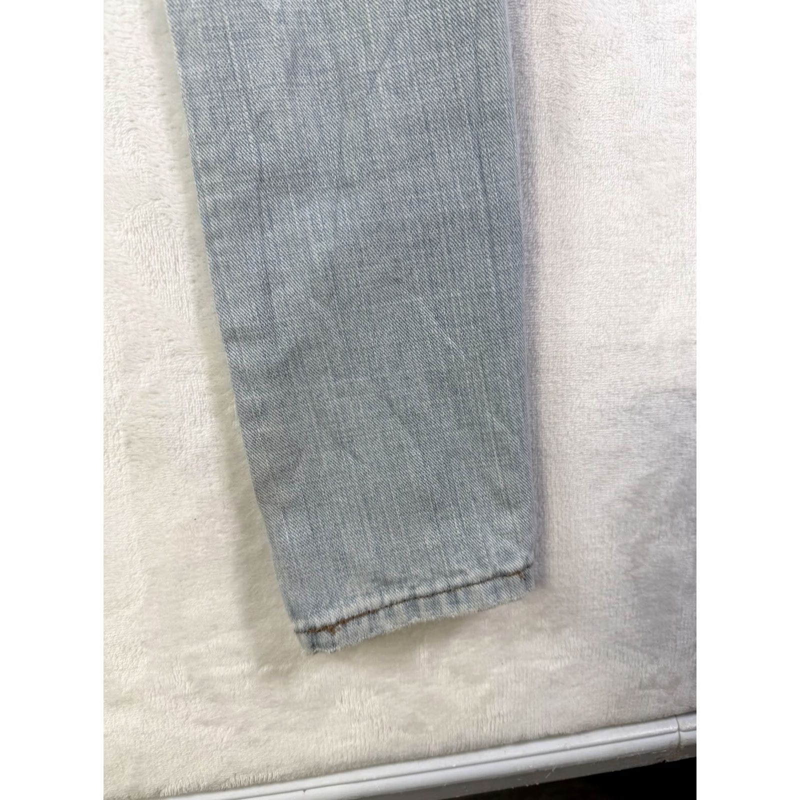 Levi's VINTAGE Levi's 518 Jeans Women's SuperLow Bootcut Size 5M Distressed Stained Y2K Blue denim 30in inseam Mens logo solid 5-Pocket Size 27" / US 4 / IT 40 - 4 Thumbnail