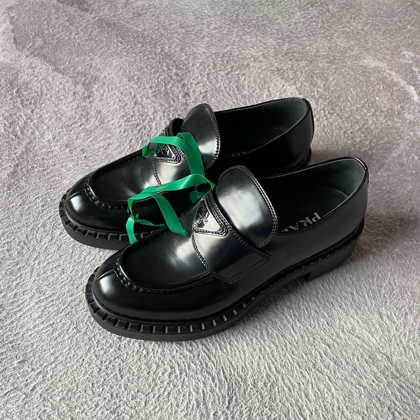 Prada Prada Brown Lowtop Sneakers M Women Size US 7 / IT 37 - 1 Thumbnail