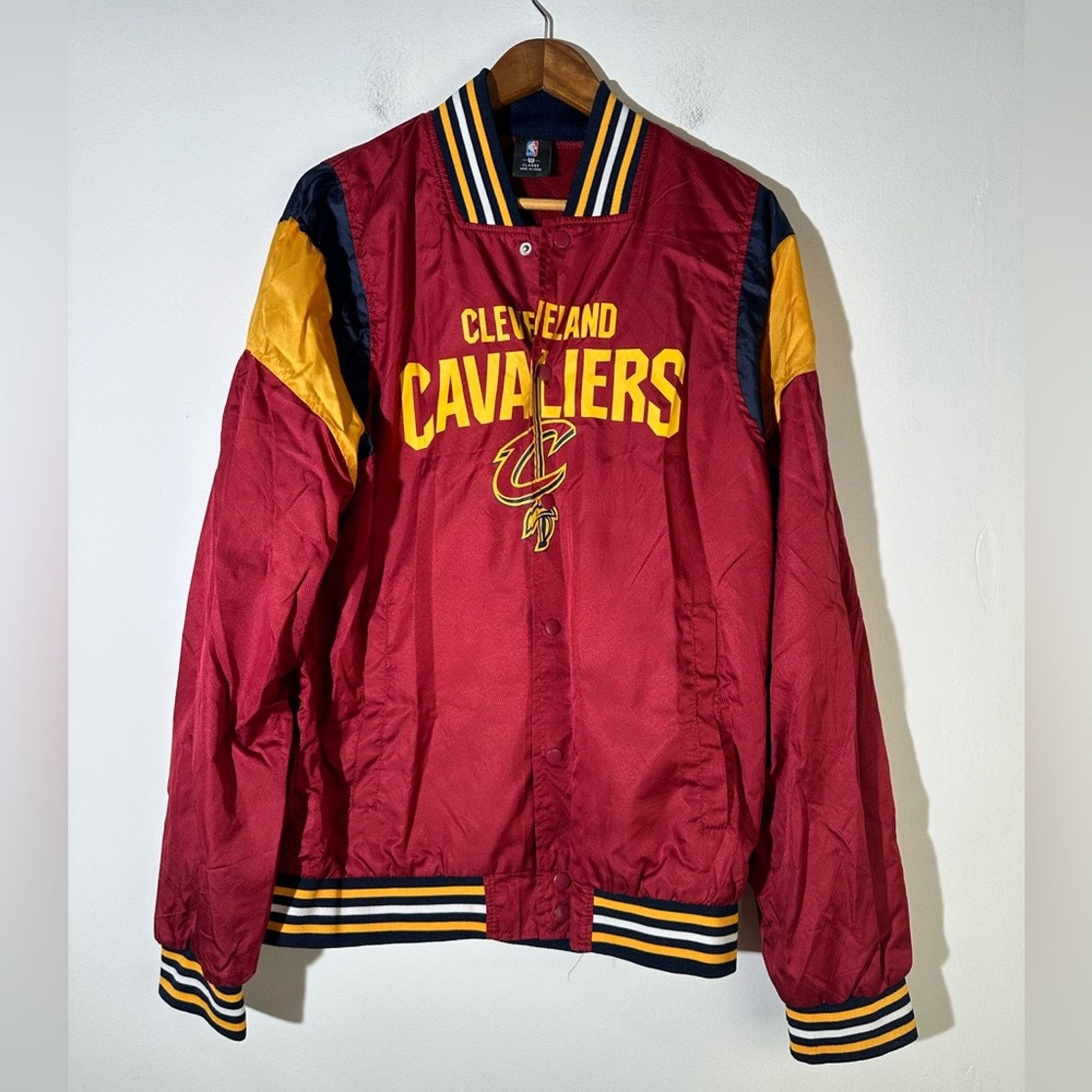 NBA NBA Cleveland Cavaliers Stadium Jacket Size US XL / EU 56 / 4 - 1 Thumbnail
