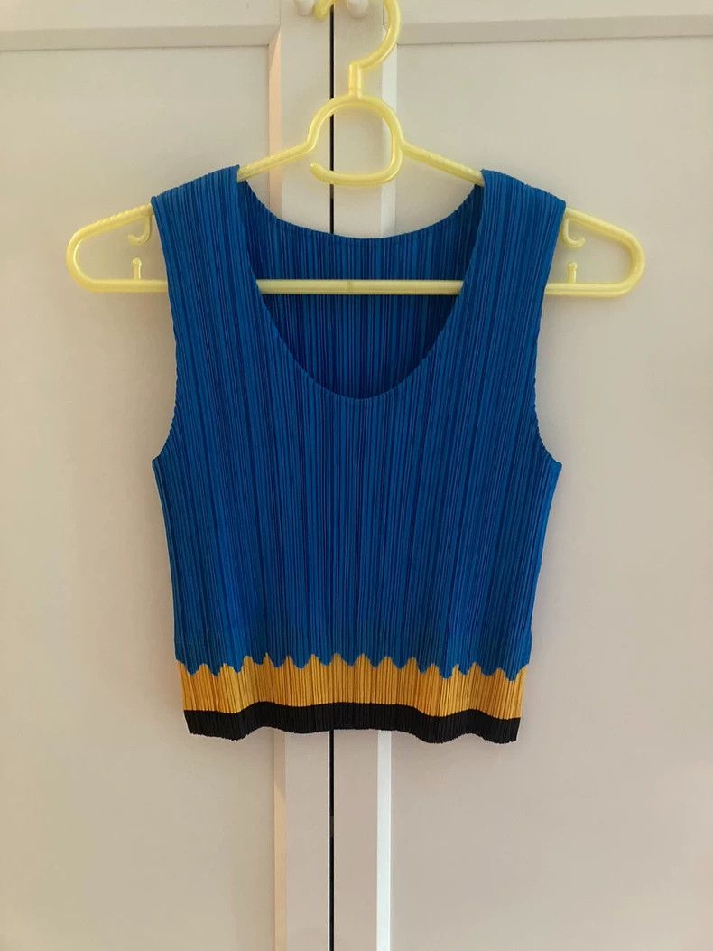 Issey Miyake Issey Miyake size:5 Blue short top Size M / US 6-8 / IT 42-44 - 2 Thumbnail