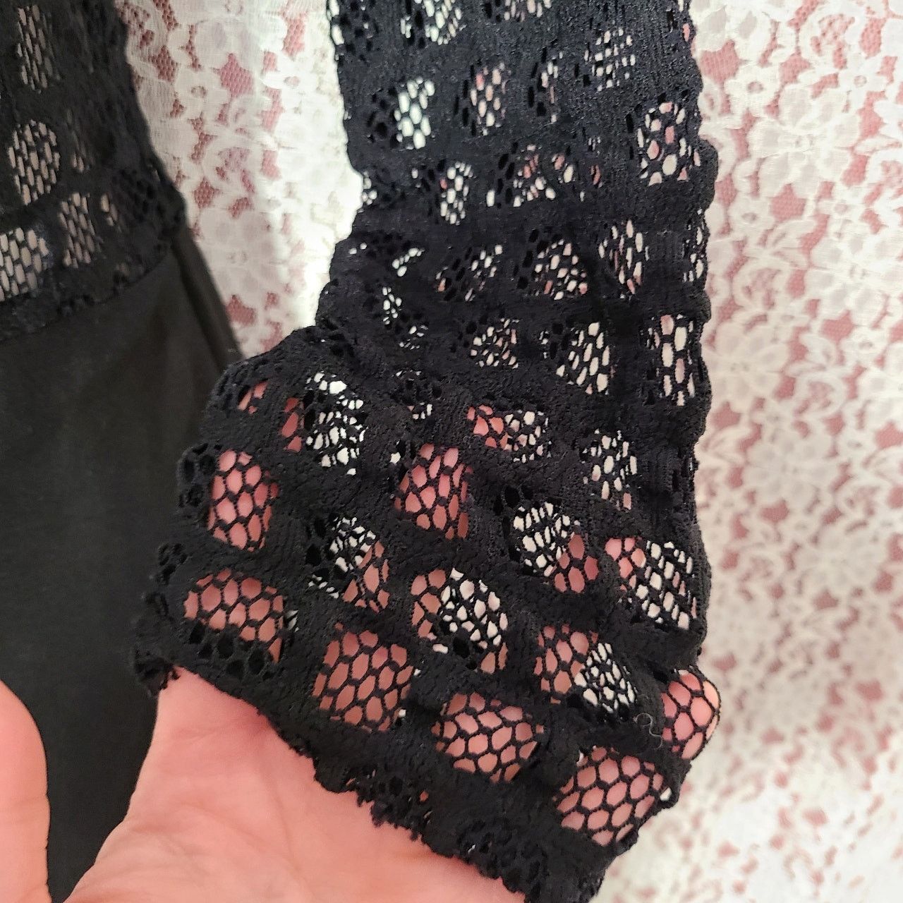 Sandro Sandro Black fishnet mesh fit and flair dress 1 XS juniors Size XS / US 0-2 / IT 36-38 - 6 Thumbnail