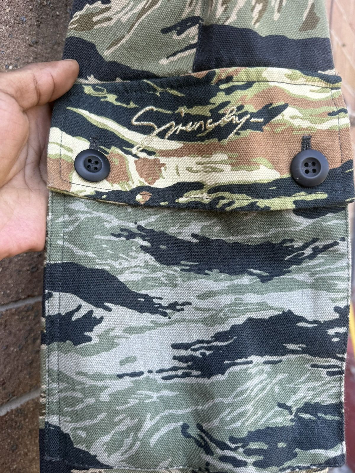 Givenchy Givenchy Tiger Camo Cargo Pants Size US 36 / EU 52 - 4 Thumbnail