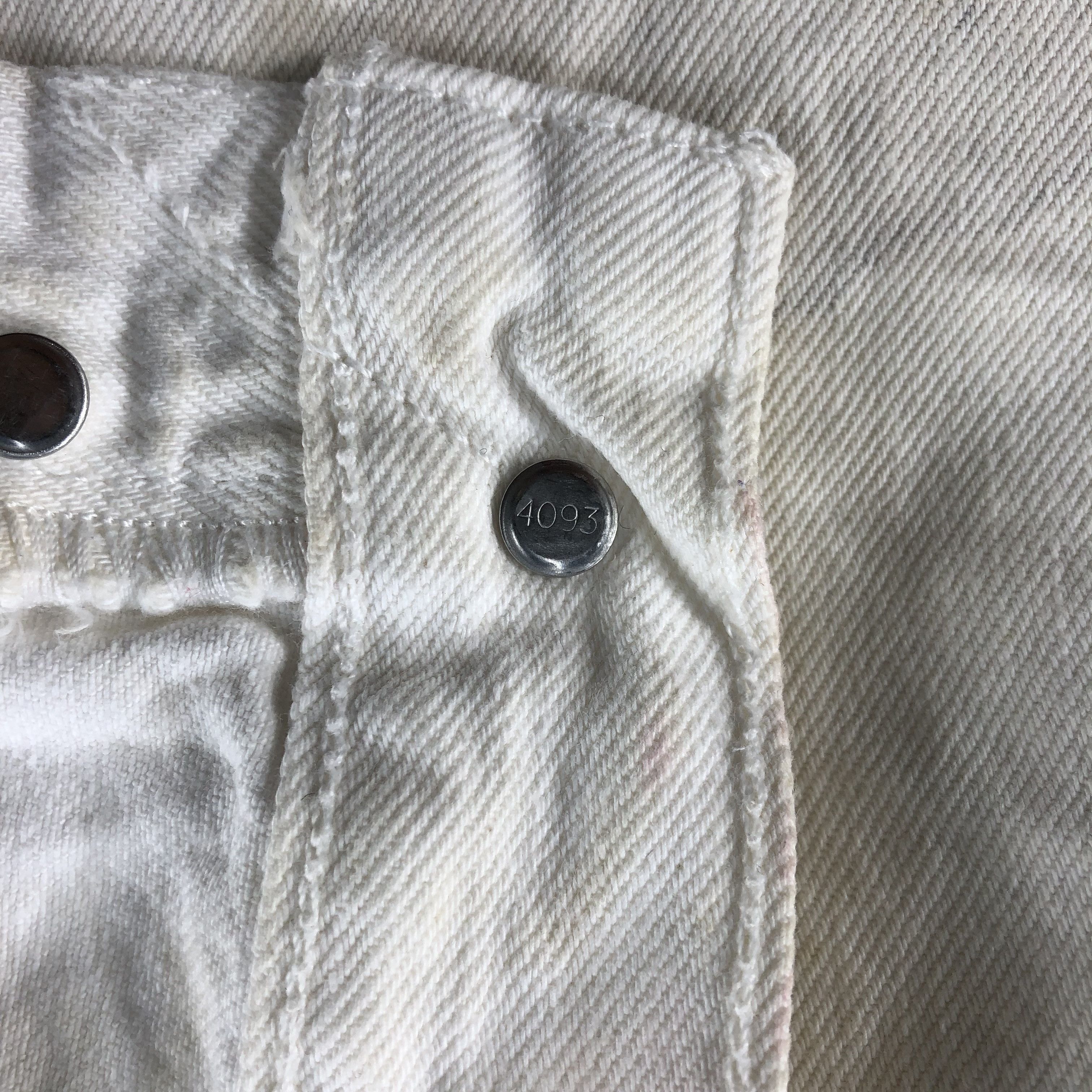Levi's Vintage Levis 501 Jeans- J1375 Size US 41 - 8 Thumbnail