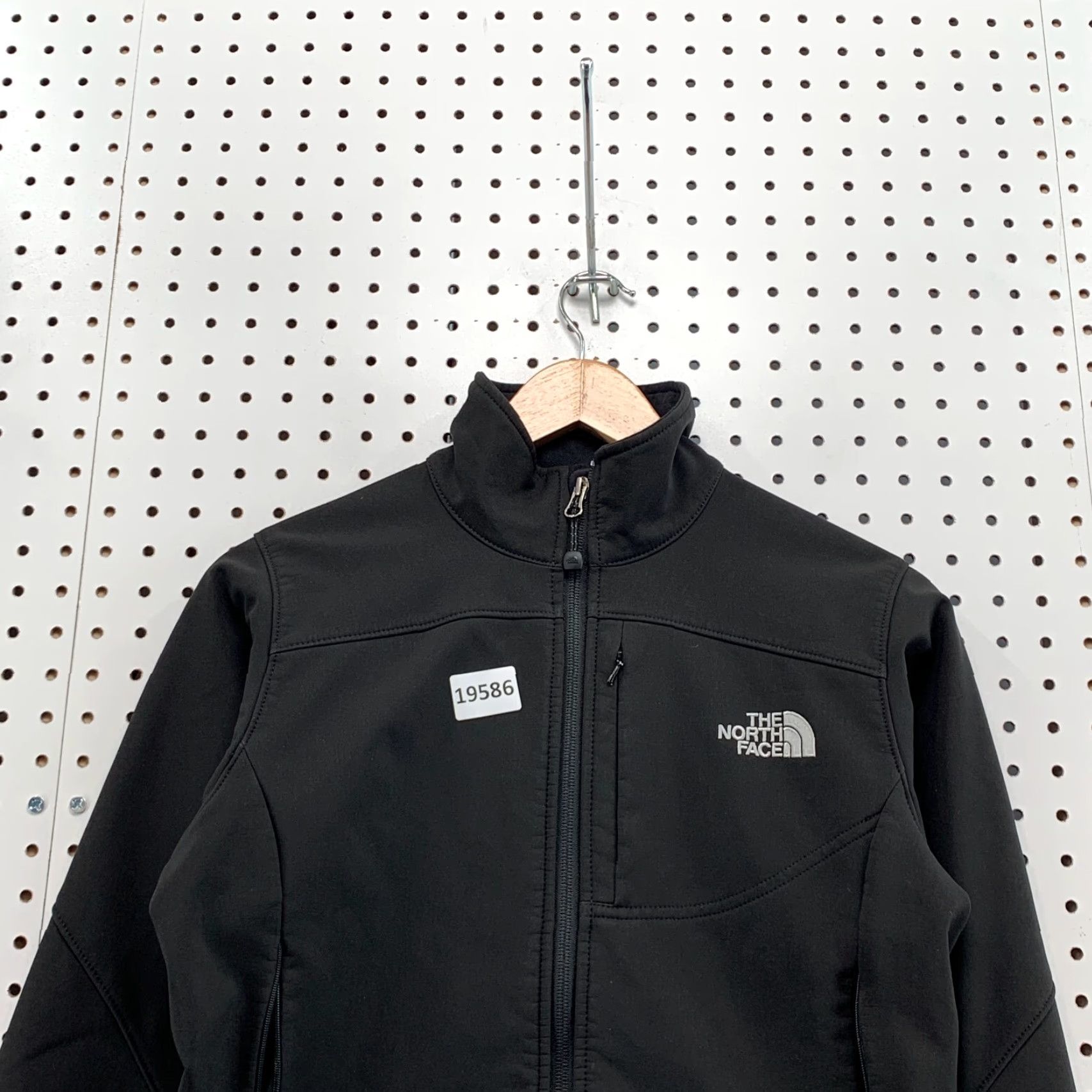 The North Face VINTAGE The North Face APEX Jacket Womens Back Full Zip Casual Outdoor XS Black 18x21 Mens Womens Size XS / US 0-2 / IT 36-38 - 2 Thumbnail