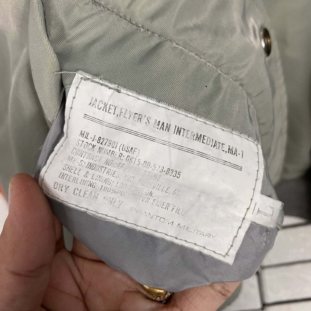 Japanese Brand 📌Vintage Ma-1 Bomber Jacket Military Unbranded Issey Miyake Size US L / EU 52-54 / 3 - 23 Thumbnail