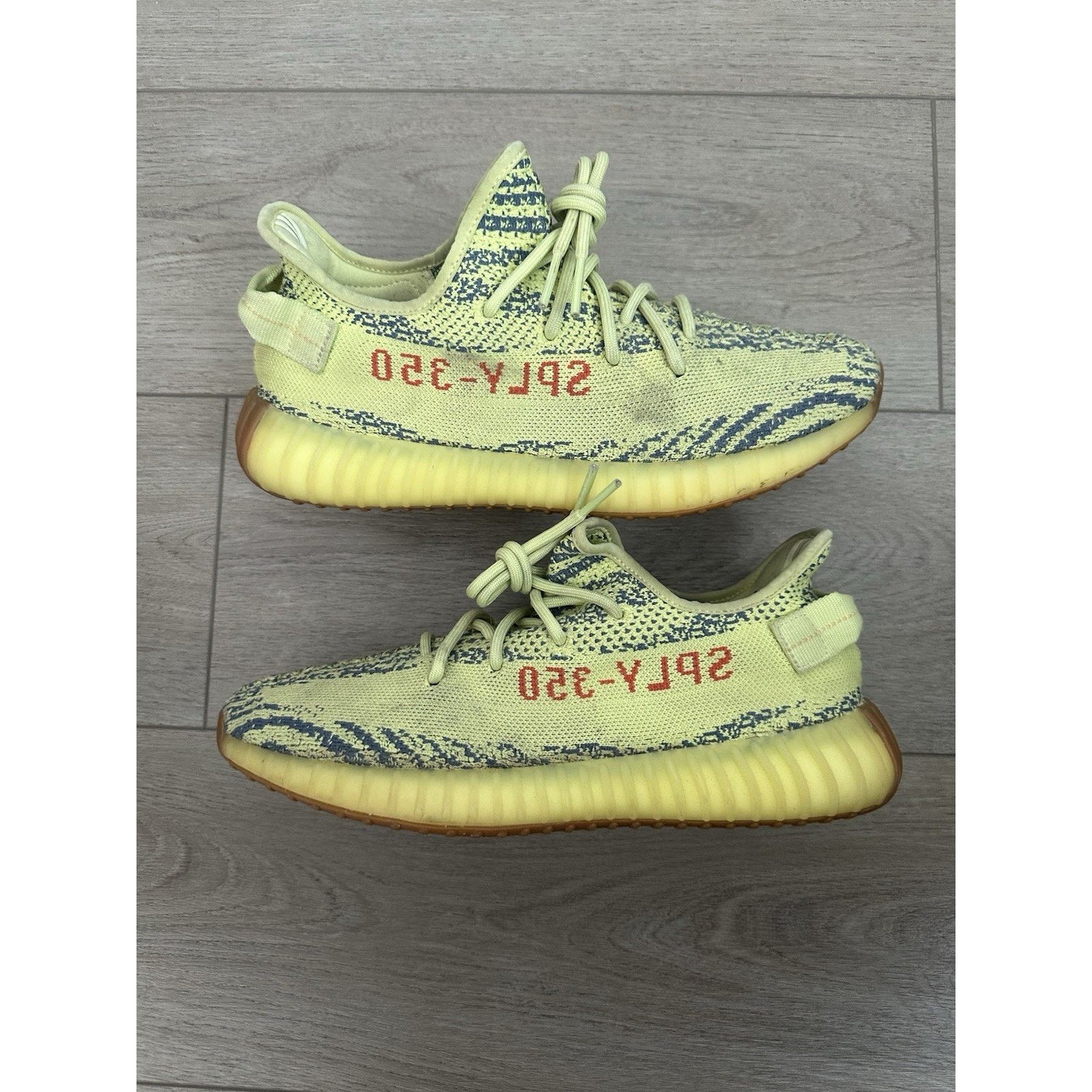 Adidas Adidas Yeezy 350 v2 frozen yellow sz 9 men’s sneakers Size US 9 / EU 42 - 1 Thumbnail