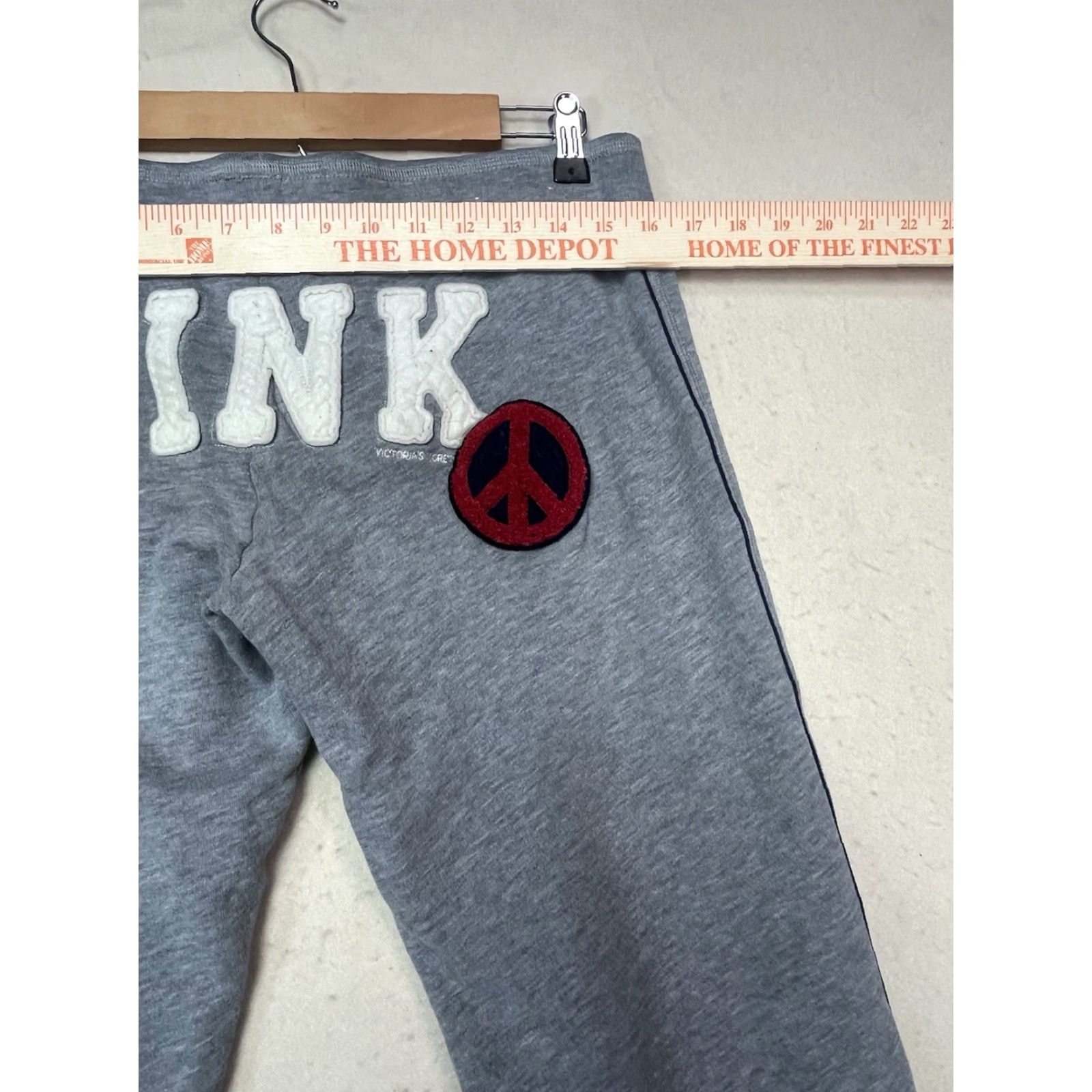 Vintage VINTAGE Pink Victoria's Secret Sweatpants Womens Pants S Pink Peace Sign Cotton Drawstring Bootcut Casual Size 28" / US 6 / IT 42 - 3 Thumbnail