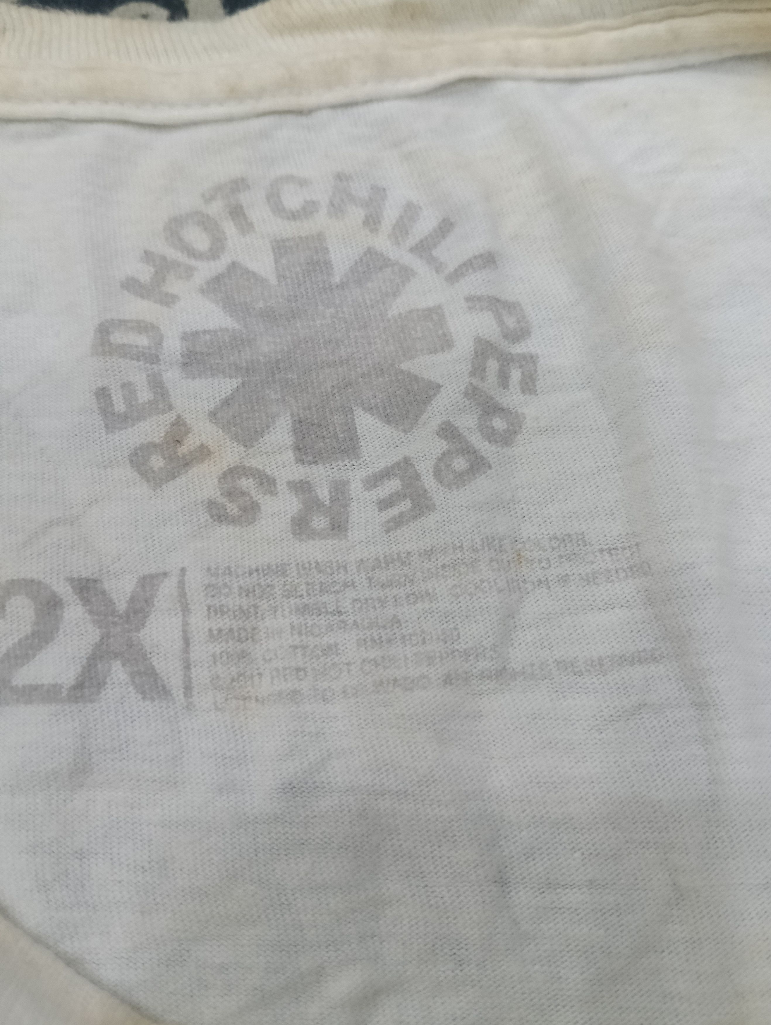Band Tees Red Hot Chili Peppers Sick Tshirt Size US XXL / EU 58 / 5 - 4 Thumbnail