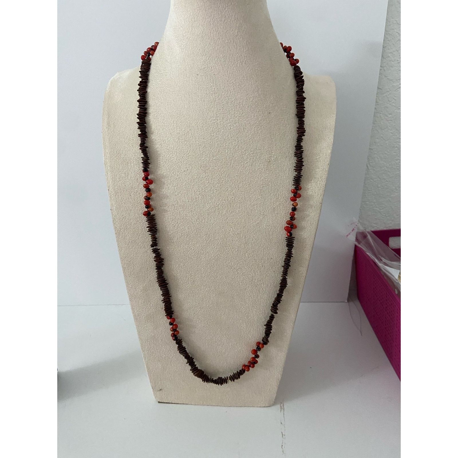 Handmade Red and brown wood chip necklace Size ONE SIZE - 1 Thumbnail