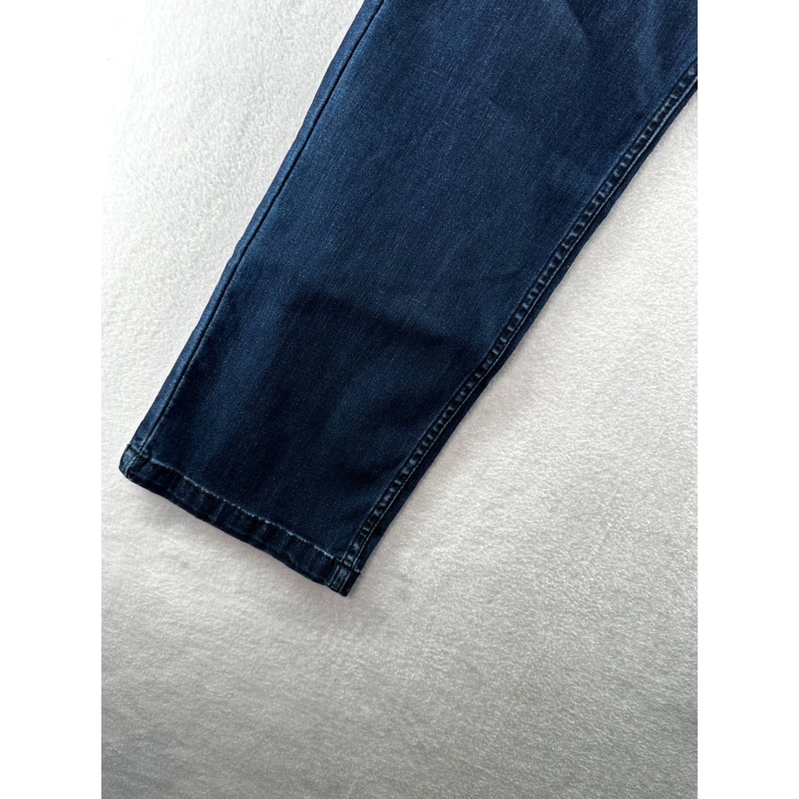 Vintage Mugsy Jeans Studio Blues Mens 31x32 Straight Stretch Denim 5-Pocket Zip Closure Regular Rise blue Size US 31 - 5 Thumbnail