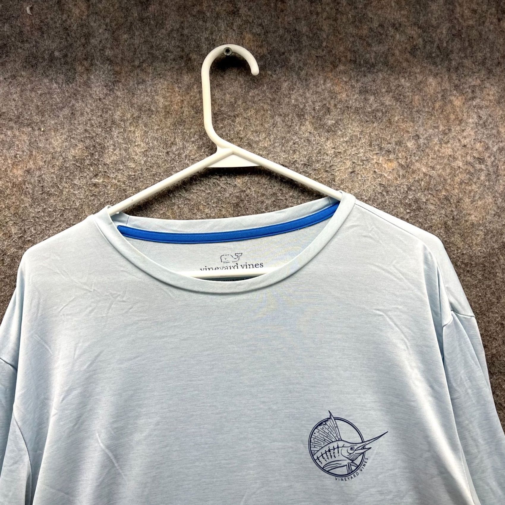 Vineyard Vines Vineyard Vines Shirt Men L Blue Long Sleeve Crewneck Logo Solid All Seasons Big Marlin Mens Size US L / EU 52-54 / 3 - 7 Thumbnail