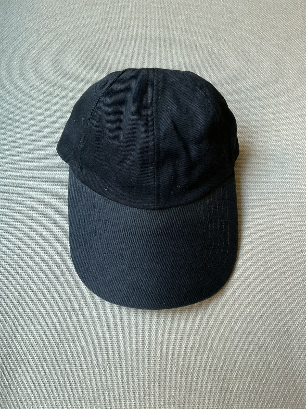 Vetements Vetements black cap PARKING TOUR automne hiver 2016 Size ONE SIZE - 2 Thumbnail
