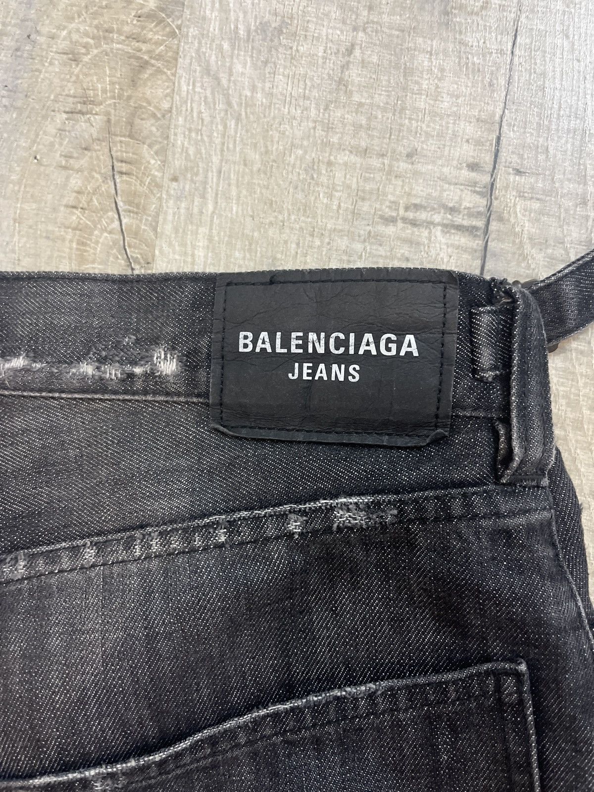 Balenciaga Balenciaga Destroyed Oversize Jeans - “The Red Carpet” Size US 32 / EU 48 - 2 Thumbnail