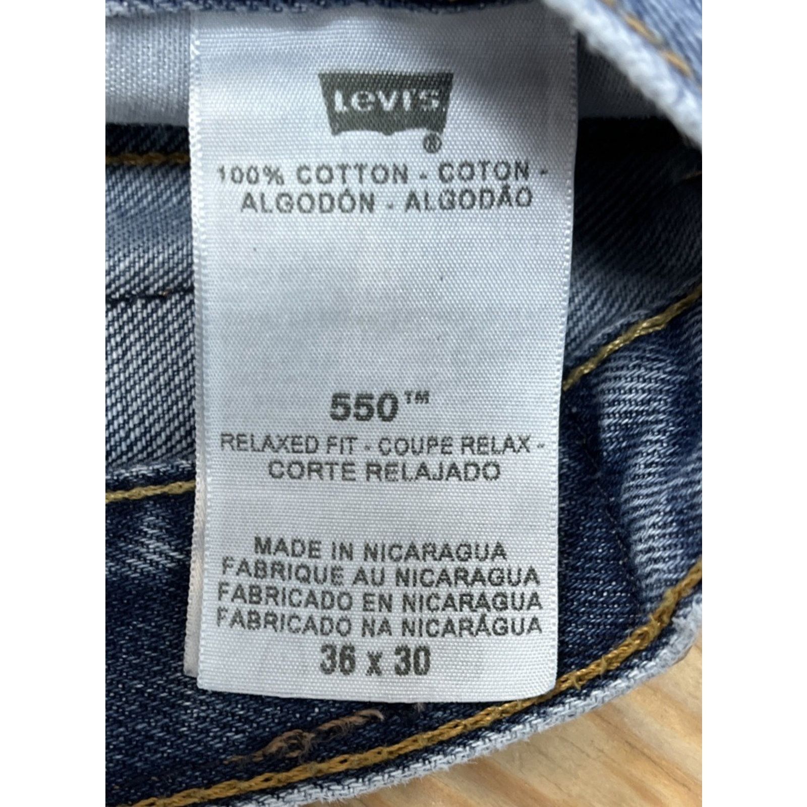 Levi's vtg Levi’s 550 Jeans Mens 36x30 Baggy Blue Wash Distressed Size US 36 / EU 52 - 3 Thumbnail
