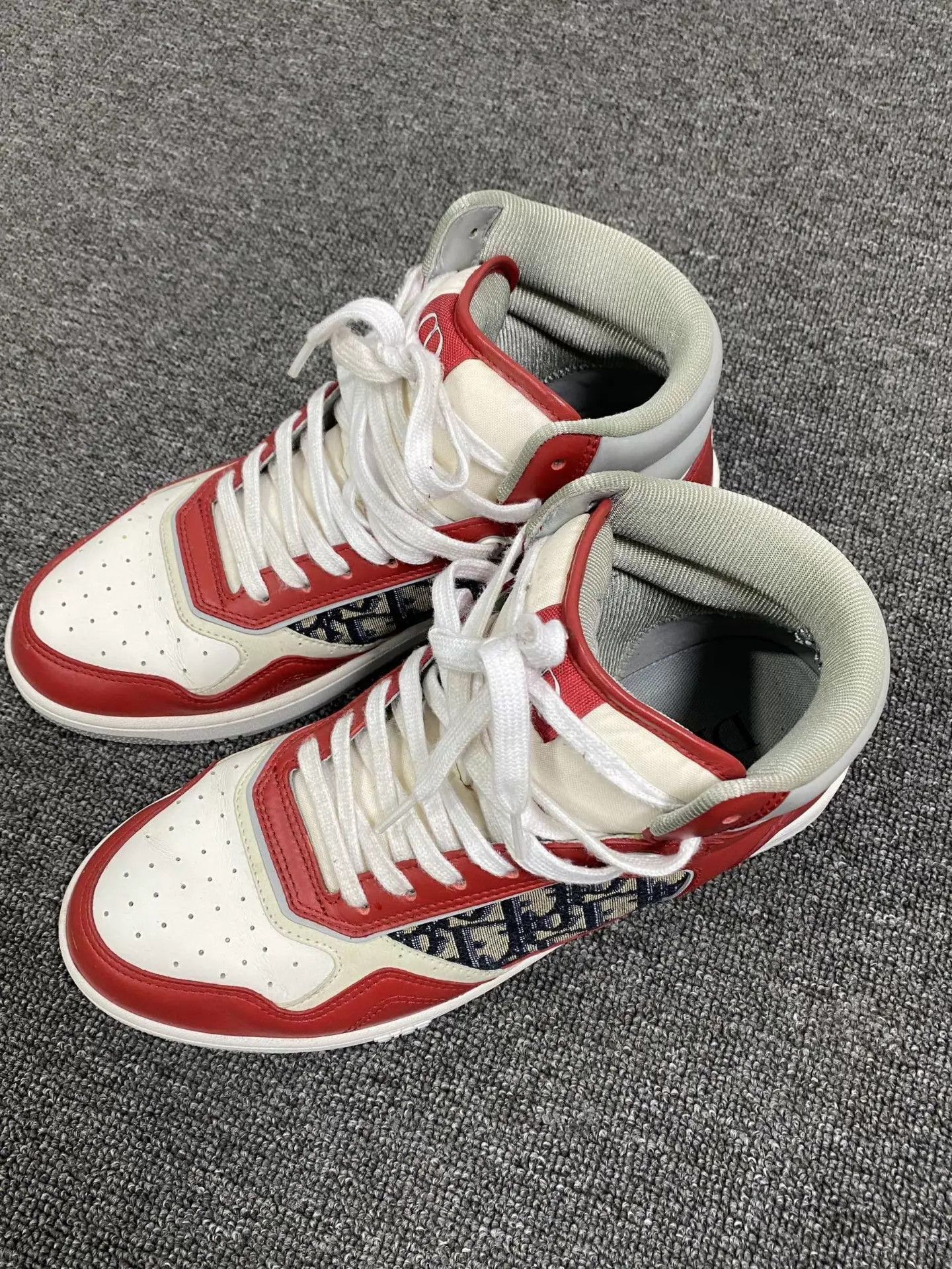 Dior Dior B27 High Top Sneaker Red Oblique Size US 9 / EU 42 - 1 Thumbnail
