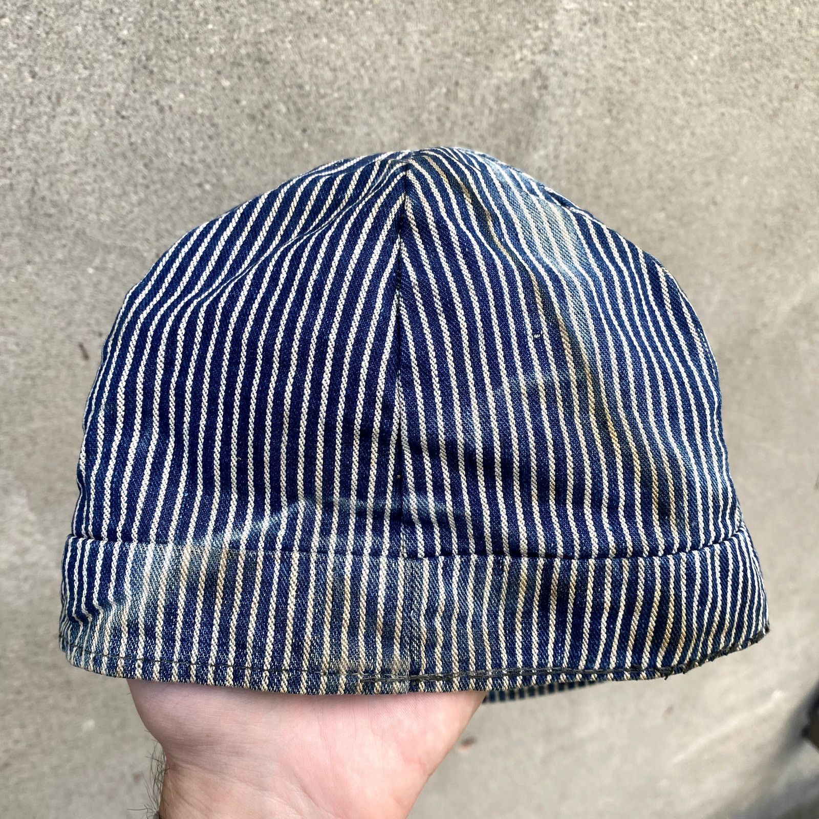 Vintage Oshkosh 50s Hickory Stripe Railroad Work Cap in Blue, Men's — image 2 of 6