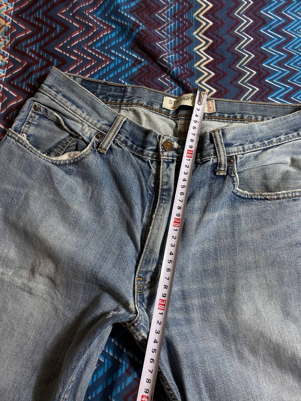 Levi's 1990S DISTRESSED LEVI'S 505 Size US 34 / EU 50 - 14 Thumbnail