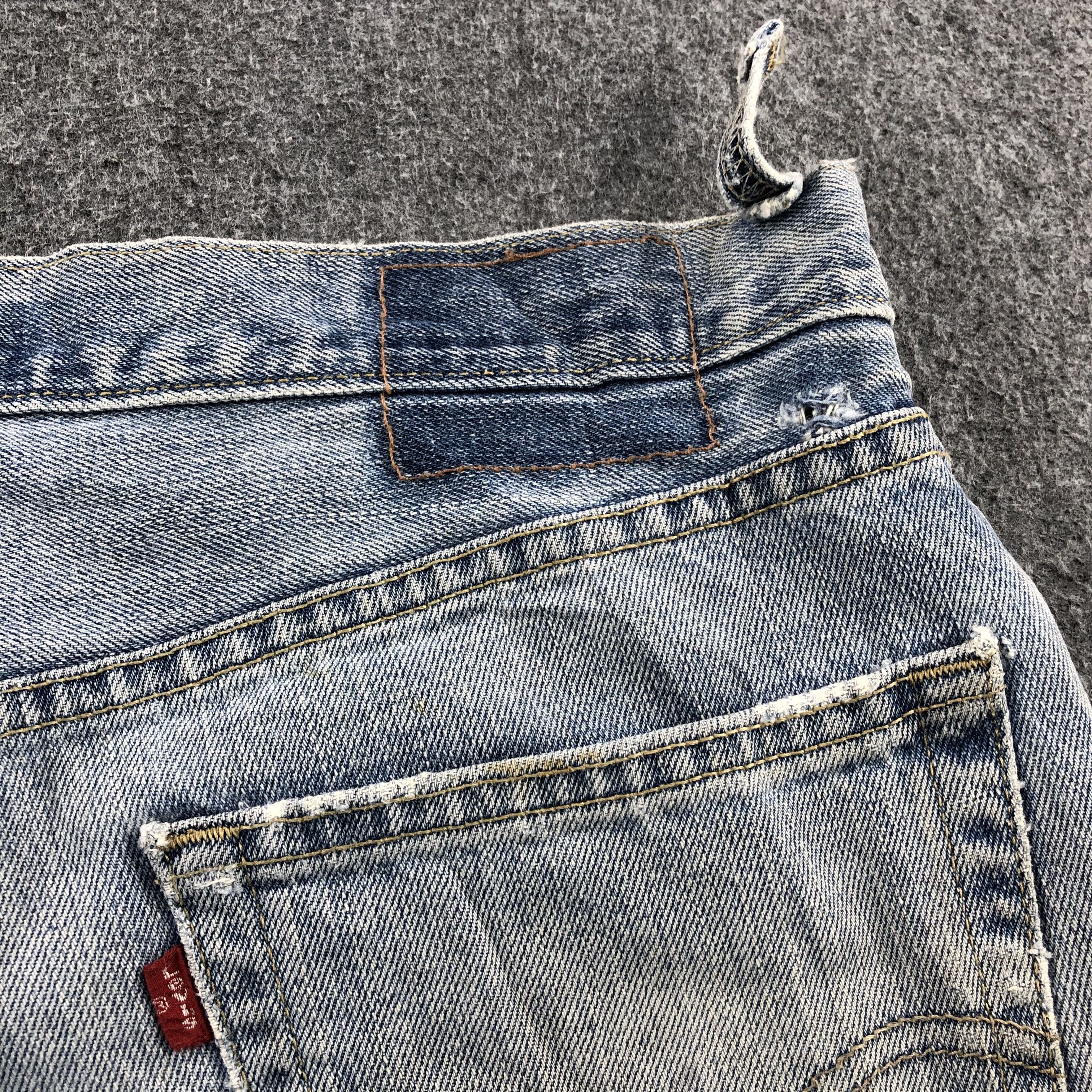 Levi's Distressed Vintage Levis 505 Jeans Stone Washed Denim KJ464 Size US 36 / EU 52 - 5 Thumbnail