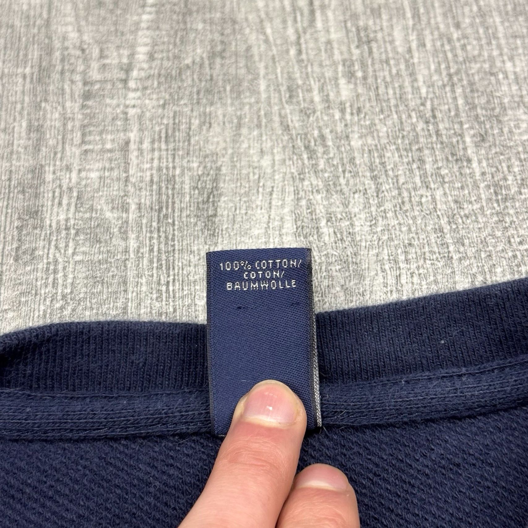 Lands' End VINTAGE Lands' End USA Cotton Terry Crewneck Sweatshirt Men's Medium Navy Blue V-Stitch Pullover Size US M / EU 48-50 / 2 - 4 Thumbnail