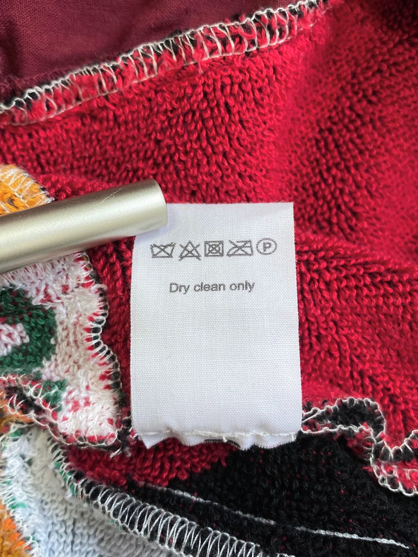 Martine Rose Martine Rose Beer Towel Patchwork Embroidered Sweatshirt Size US XS / EU 42 / 0 - 7 Thumbnail