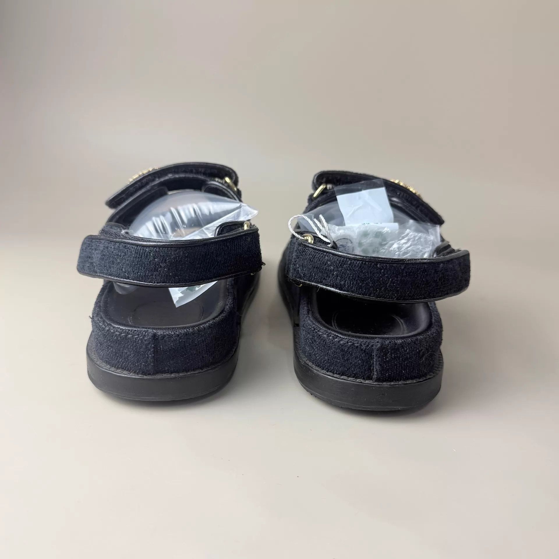 Chanel Chanel Women's Double C Colored Pearl Sandals EUR 35.5 95new Size US 5 / IT 35 - 3 Thumbnail