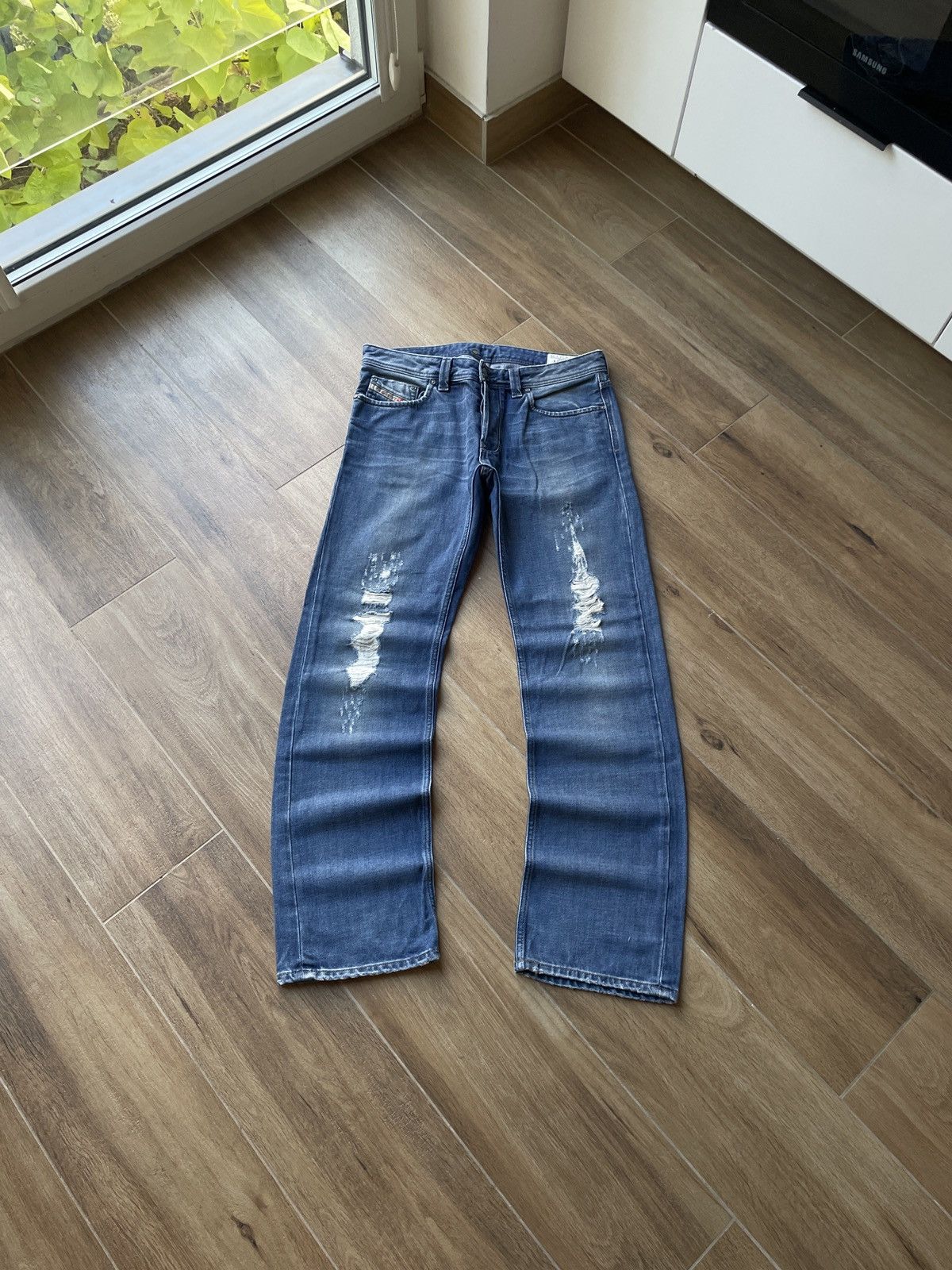 Diesel Diesel Vintage Jeans Avant Garde Flared Japanese Y2K Ripped Size US 32 / EU 48 - 1 Thumbnail