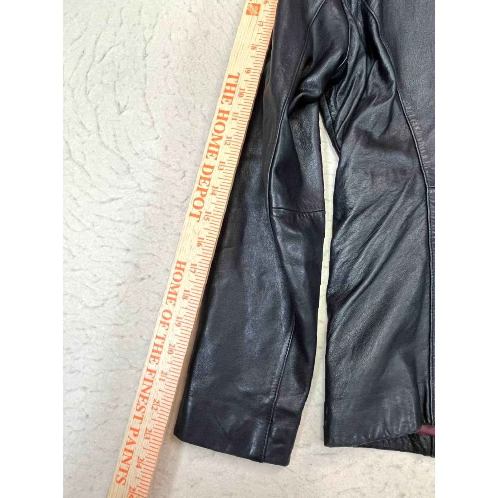 Vintage VINTAGE Pelle Studio Jacket Women S Black Leather Long Sleeve Button Short Outer Shell Leather Solid Polyester Lining Casual Basic Jacket Size S Size S / US 4 / IT 40 - 4 Thumbnail