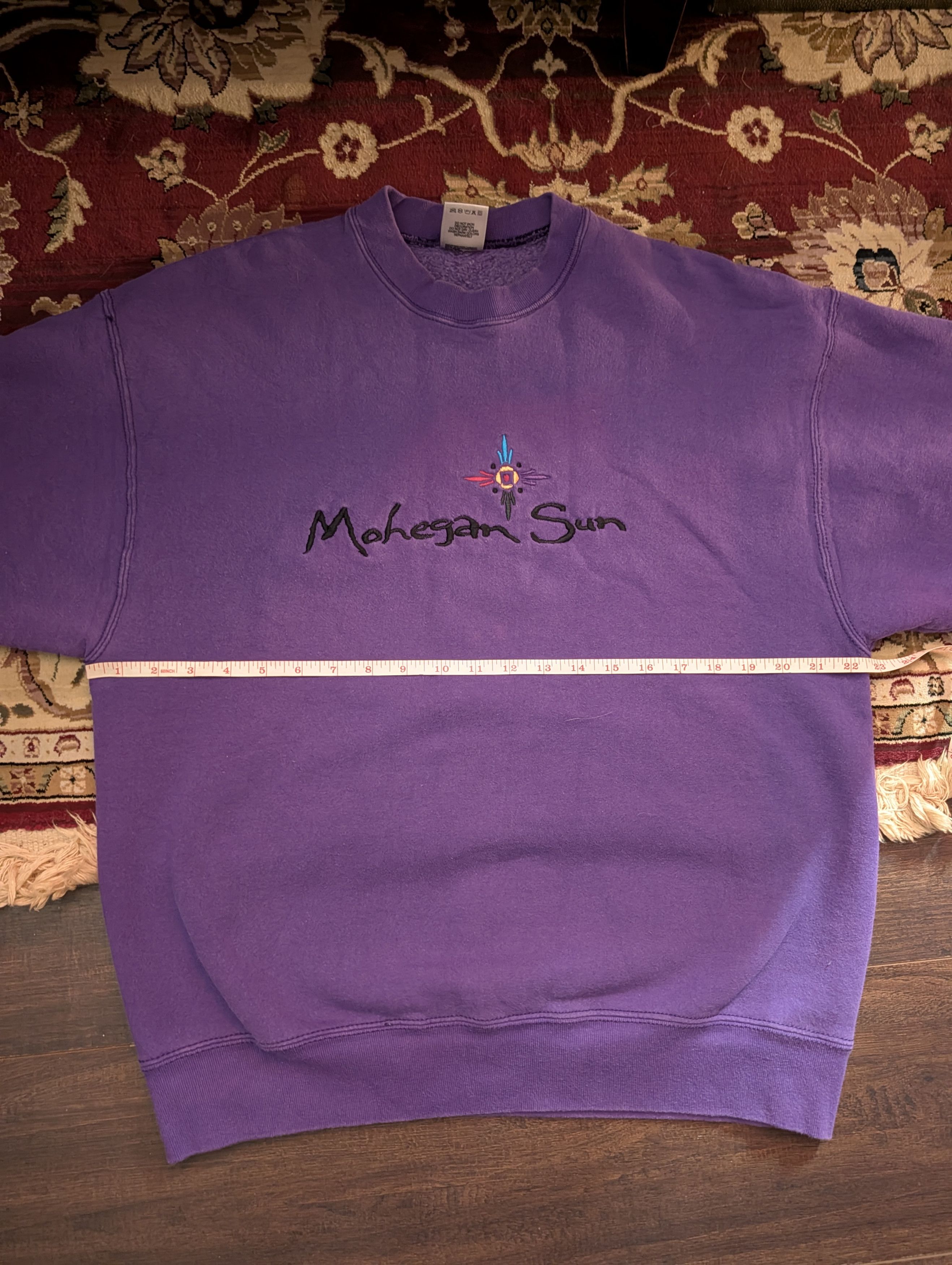 Fruit Of The Loom VTG 90s Mohegan Sun casino purple heavy cotton swtshirt Size US XL / EU 56 / 4 - 13 Thumbnail