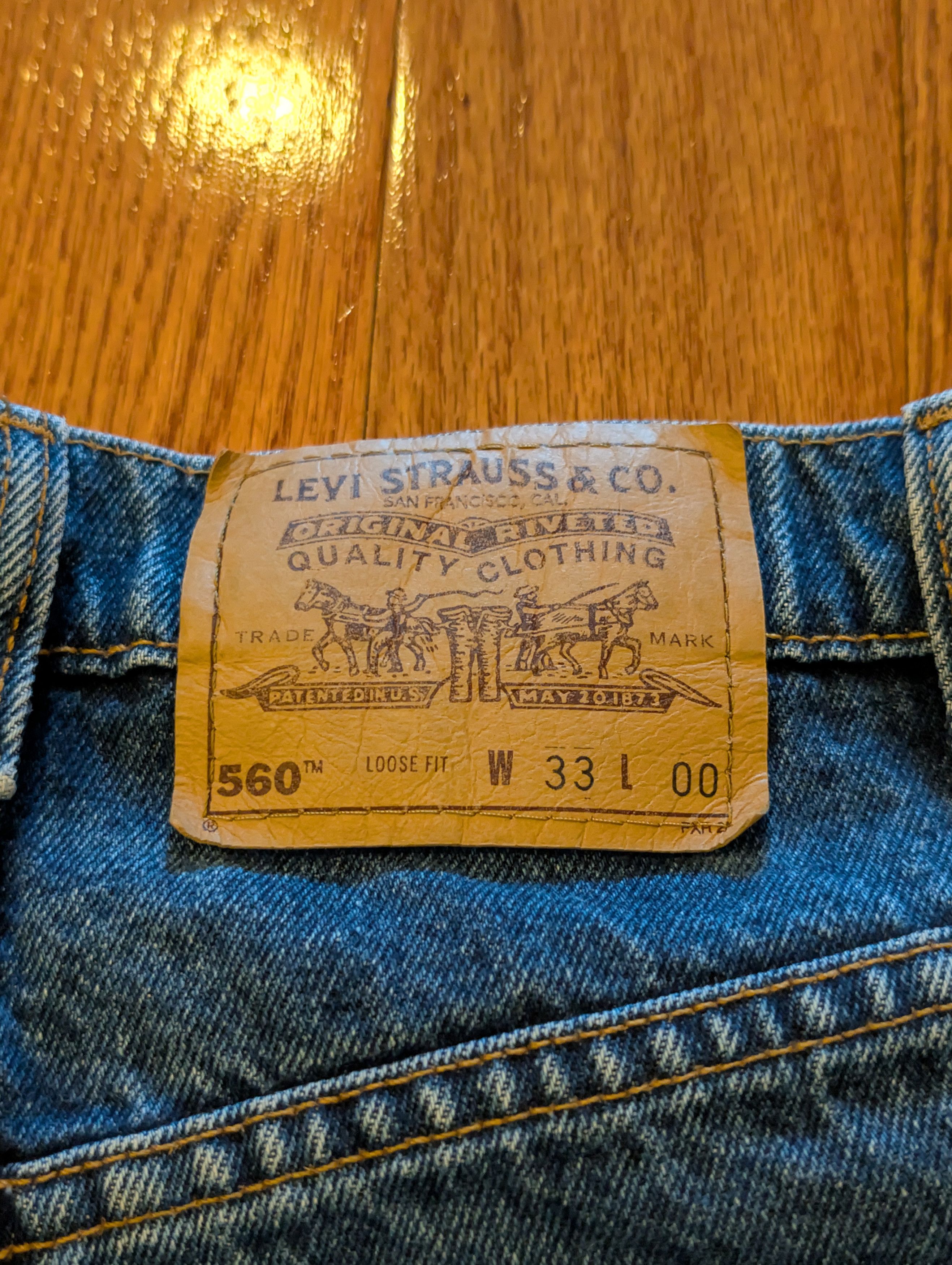 Levi's Vintage 90s Levis 560 Loose Fit Blue Size 33 Shorts Jorts Size US 33 - 2 Thumbnail
