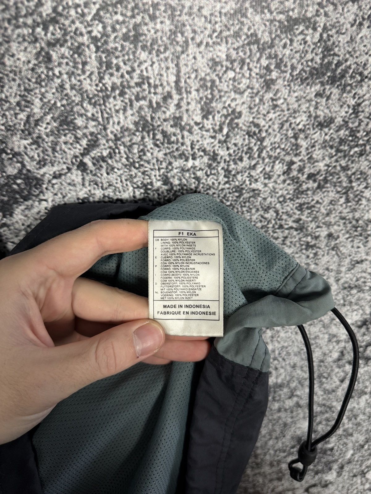 Nike Men’s Nike Vintage Nylon Jacket Anorak Windbreaker Size L Size US L / EU 52-54 / 3 - 13 Thumbnail