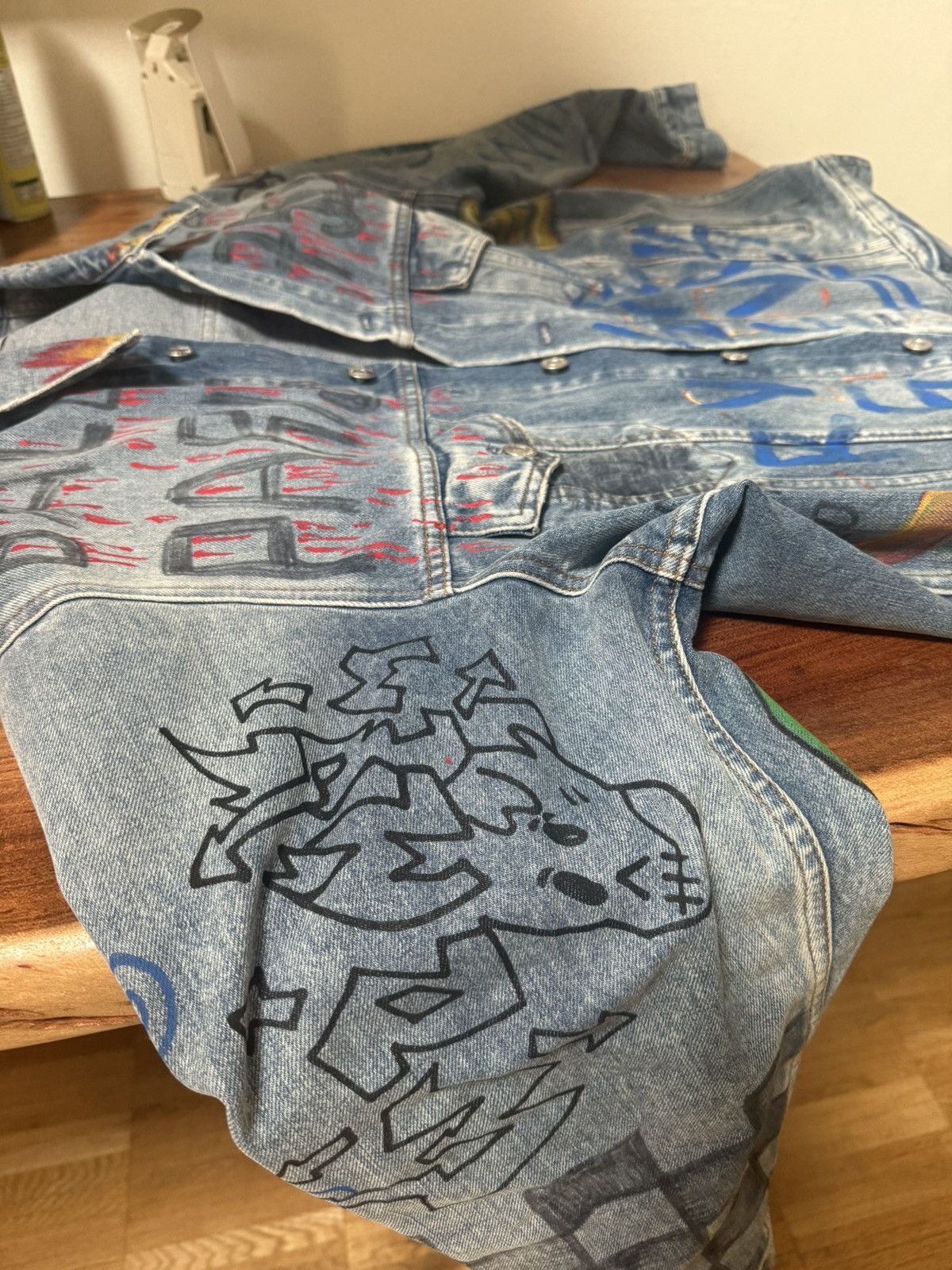 Balenciaga Balenciaga Oversized Graffiti Jacket Size XS / US 0-2 / IT 36-38 - 3 Thumbnail