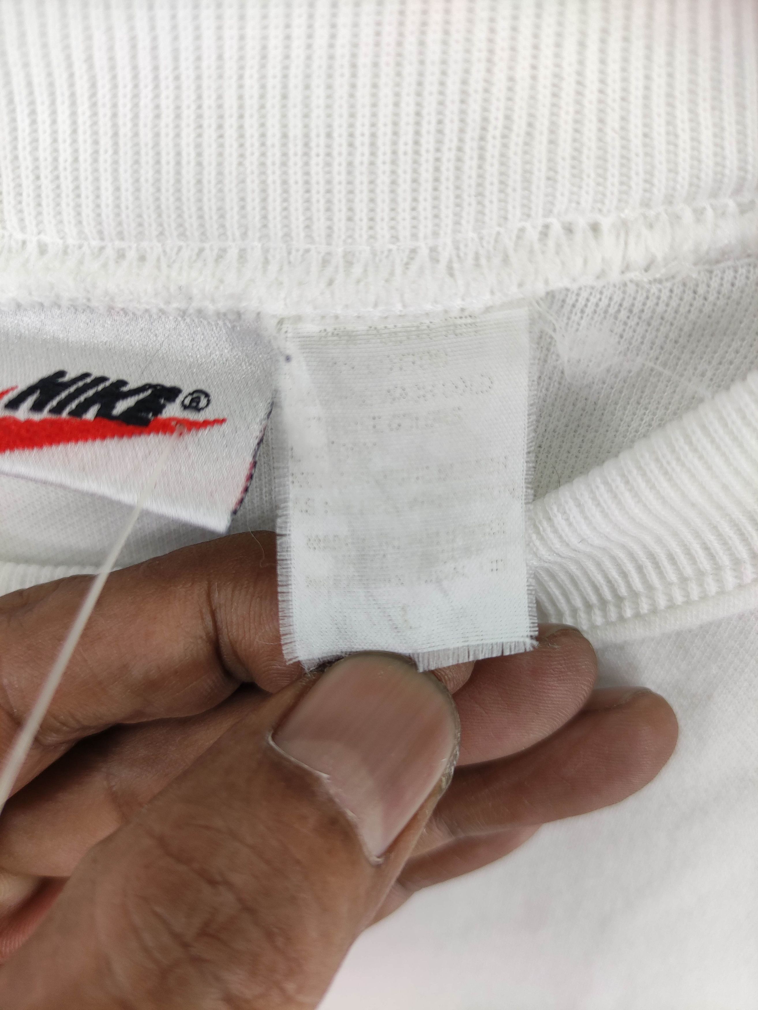 Nike Vintage 90s Nike Sweatshirt Big Swoosh Size US L / EU 52-54 / 3 - 6 Thumbnail