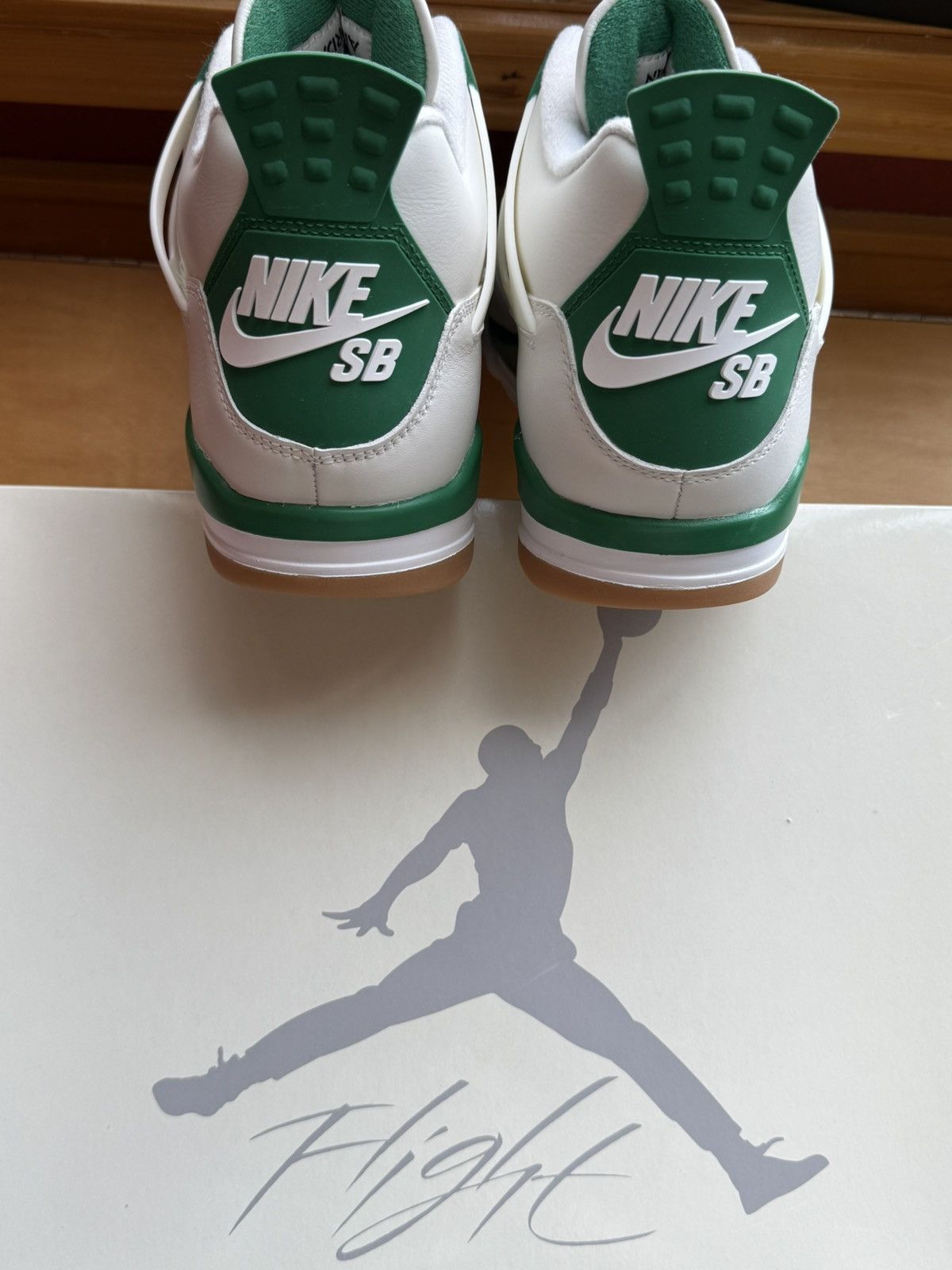 Jordan Brand × Nike Jordan 4 SB Retro “Pine Green” Size 12 Size US 12 / EU 45 - 3 Thumbnail