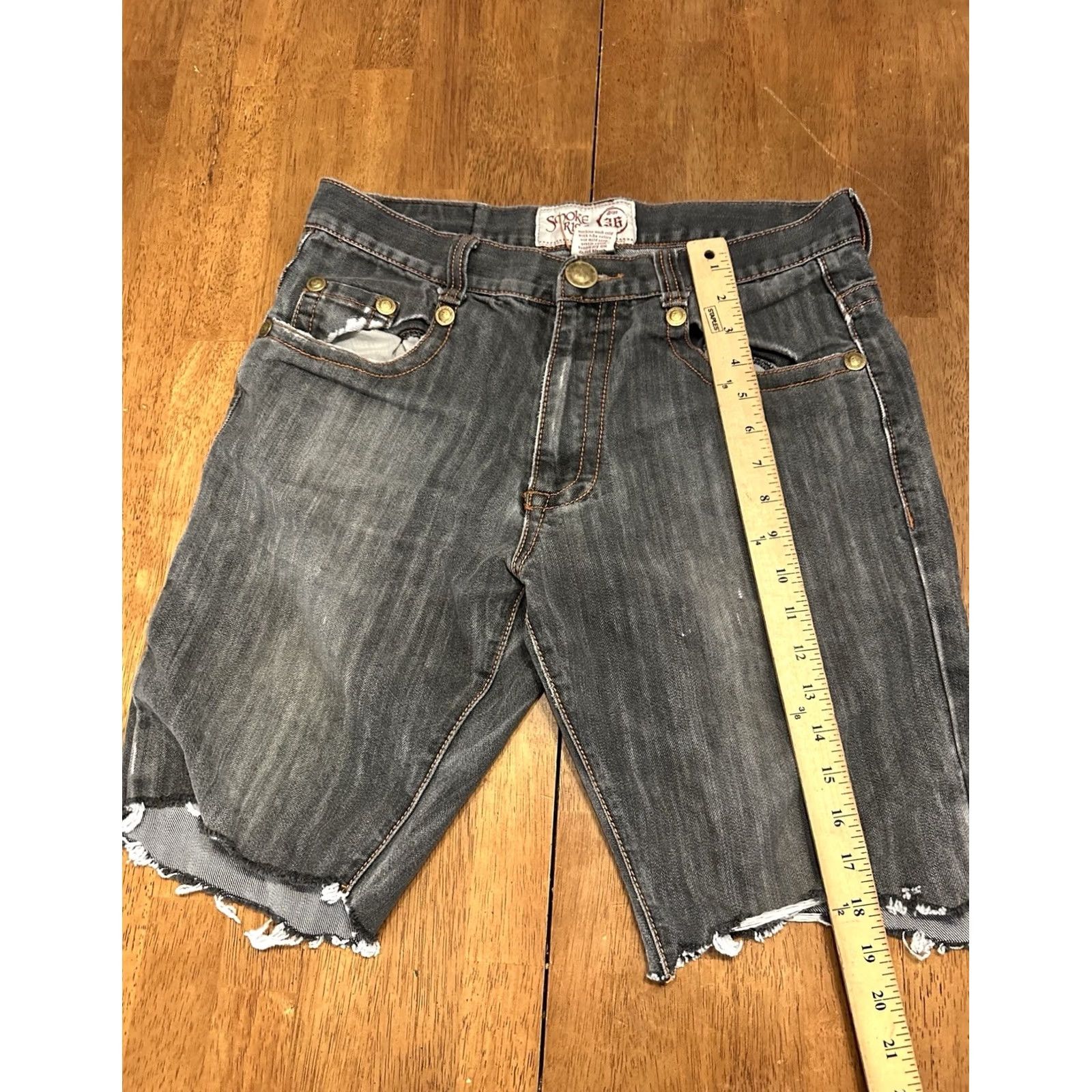Vintage Y2K Smoke Rise Jorts Jeans Shorts Cutoff Fit 32x18 Embroidered Tiger Size US 32 / EU 48 - 5 Thumbnail