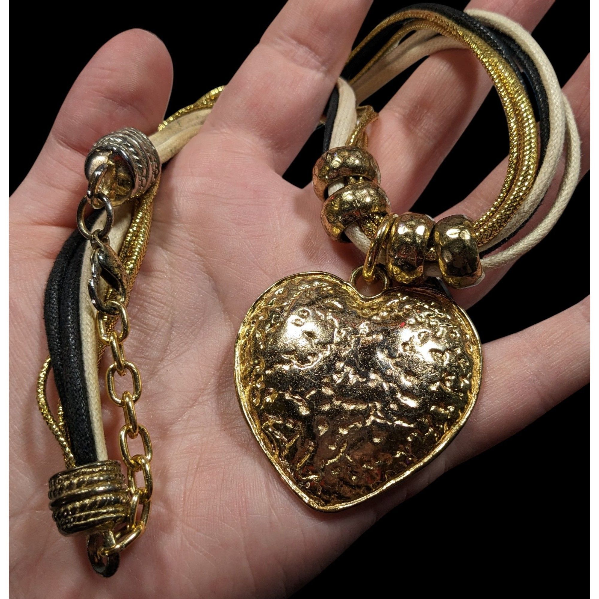 Other Funky Glam Textured Heart Gold Tone And Tan Pendant Necklace Size ONE SIZE - 3 Thumbnail