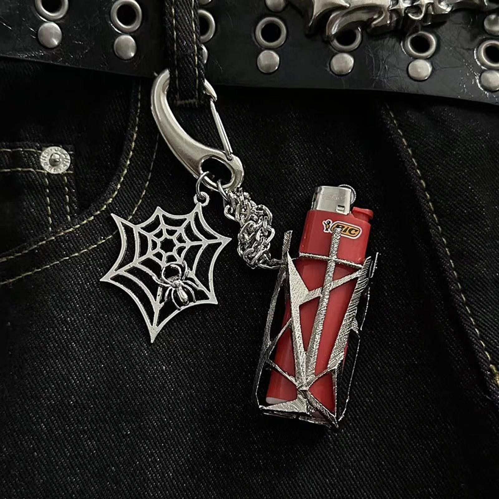 Jewelry Silver Geometric Lighter Holder Keychain Size ONE SIZE - 2 Thumbnail