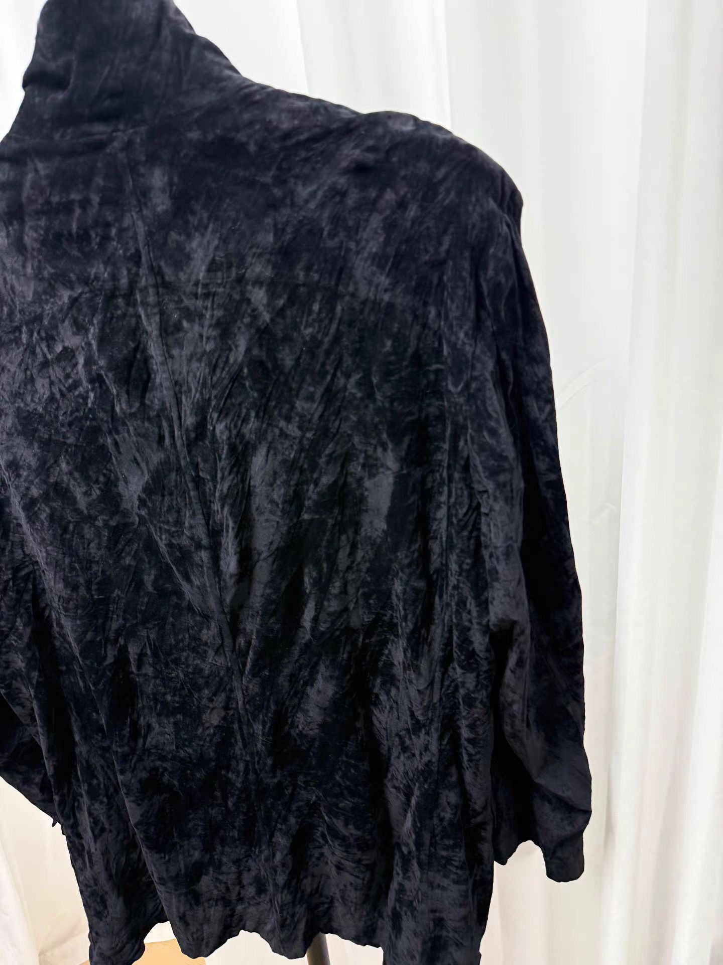 Issey Miyake Issey miyake Velvet Pleated Blazer K20 Size US M / EU 48-50 / 2 - 9 Thumbnail